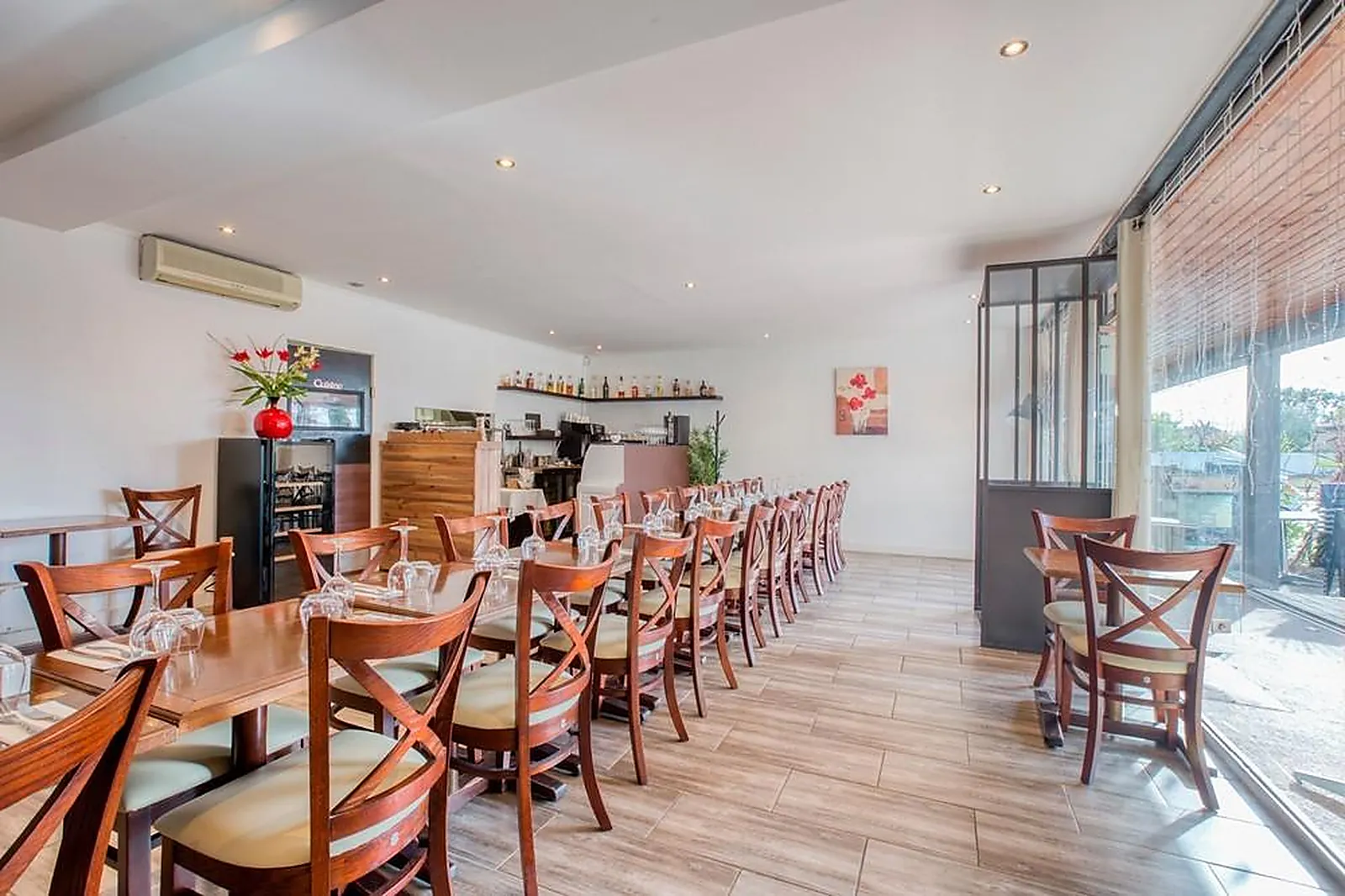 Lieux événementiels, L'ABSOLU