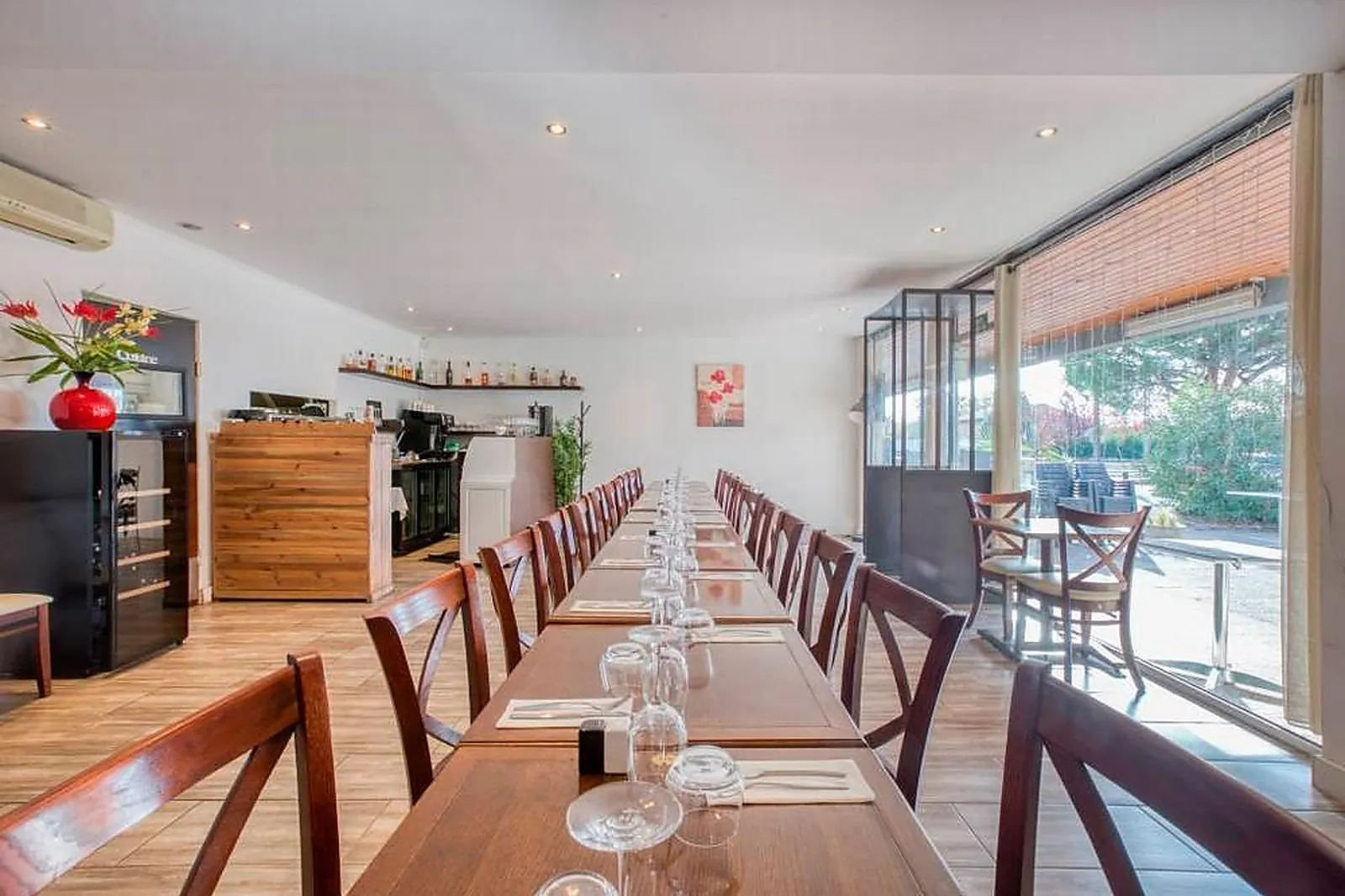 Lieux événementiels, L'ABSOLU