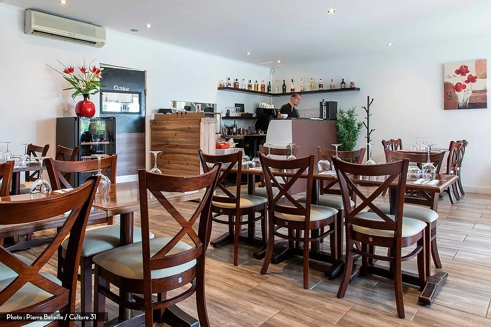 Lieux événementiels, L'ABSOLU