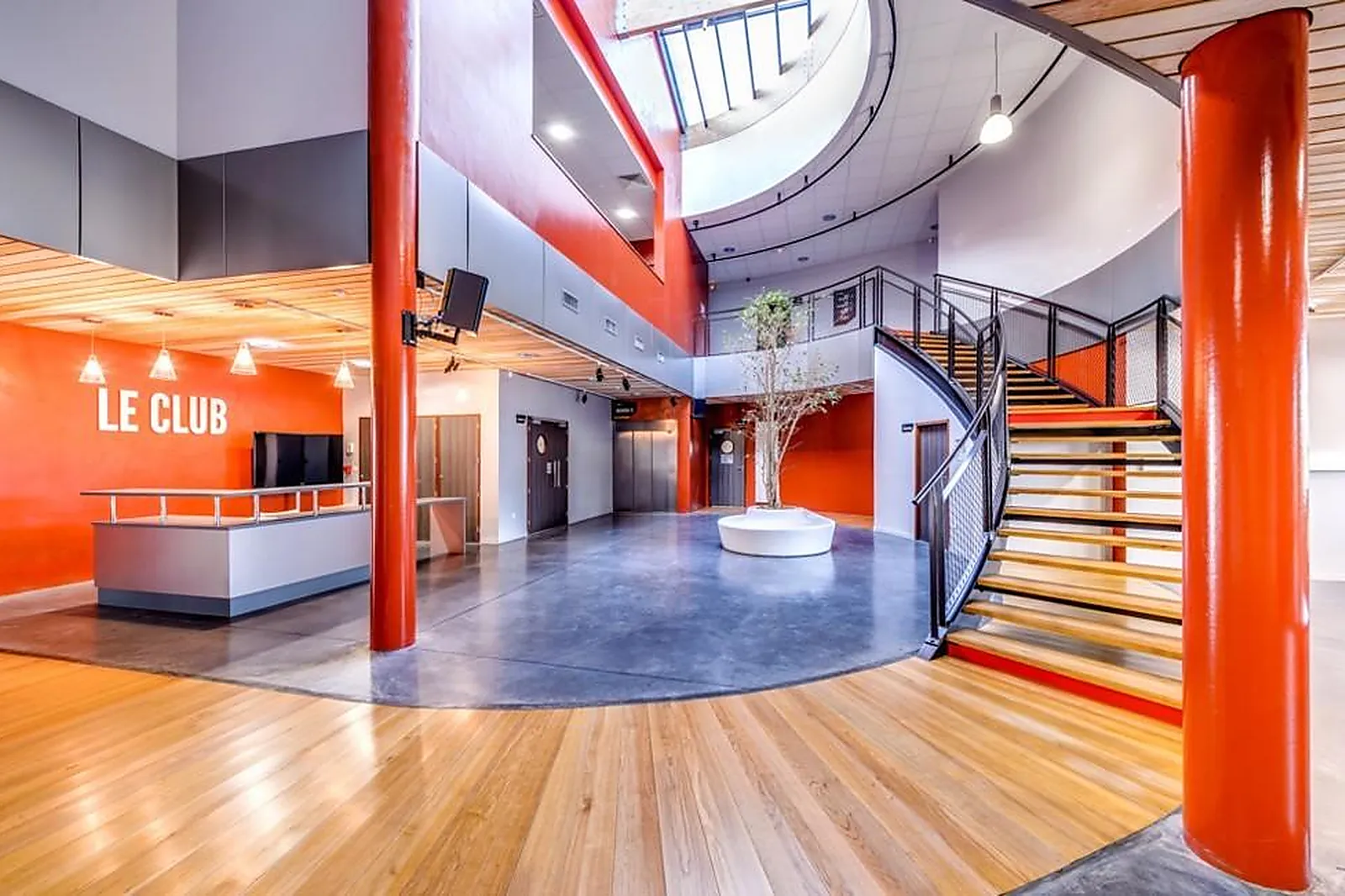 Lieux événementiels, L'ACCLAMEUR