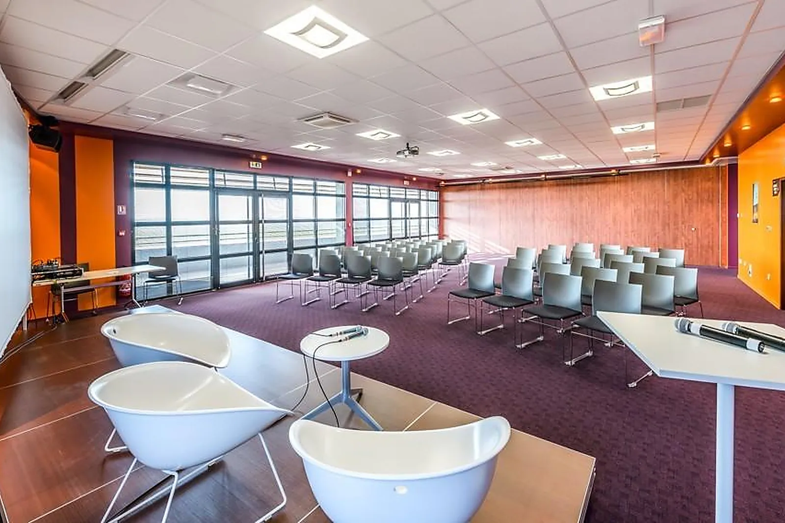 Lieux événementiels, L'ACCLAMEUR