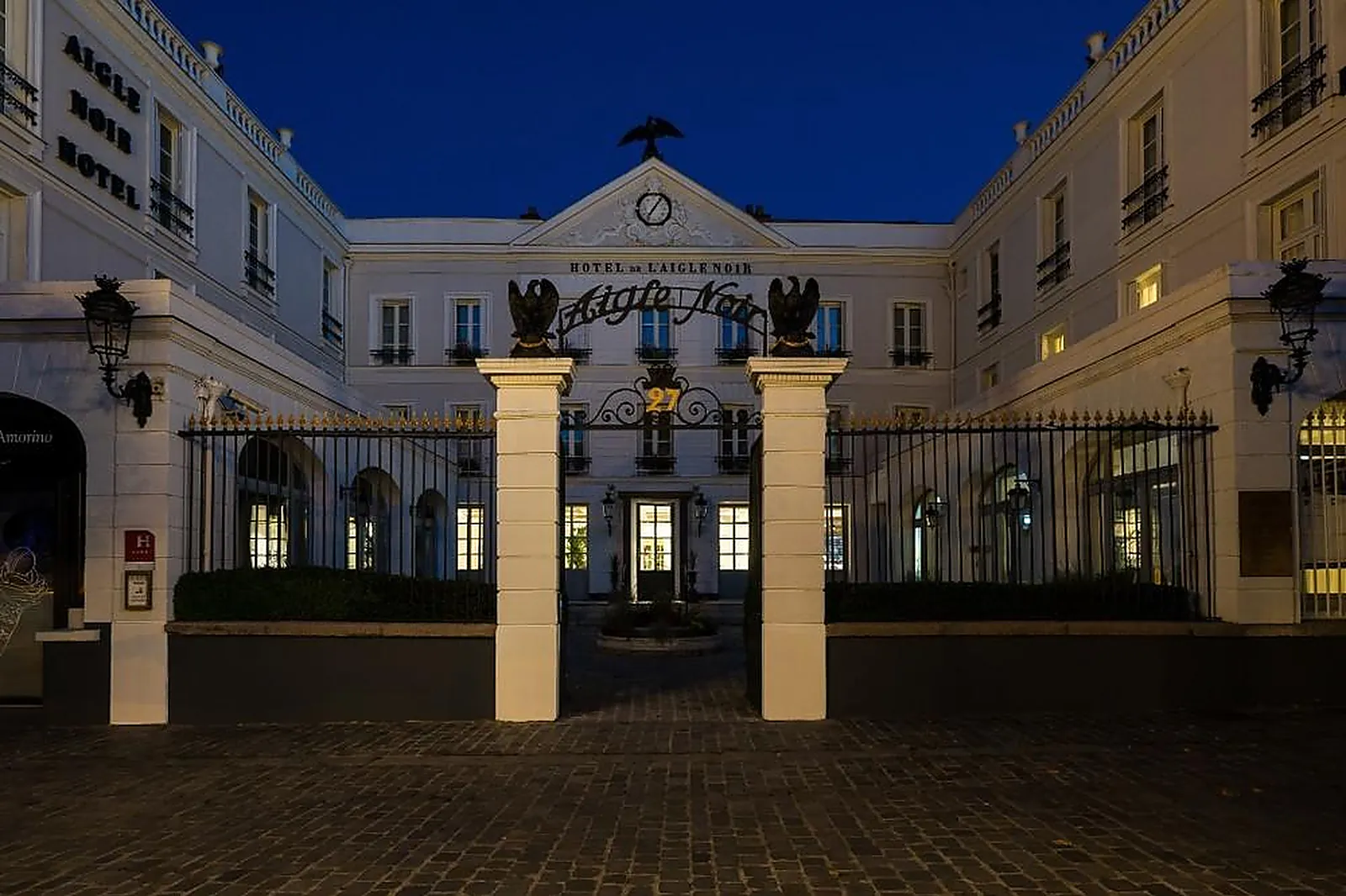 Lieux événementiels, L'AIGLE NOIR HÔTEL RESTAURANT FONTAINEBLEAU MGALLERY