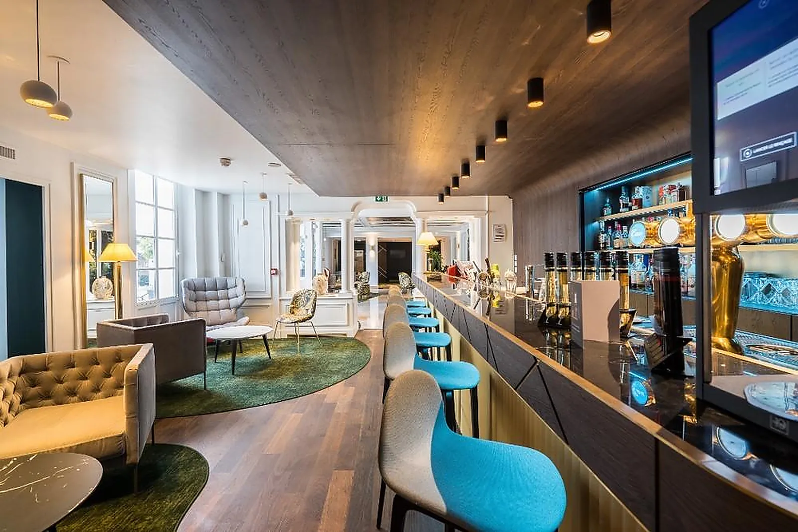 Lieux événementiels, L'AIGLE NOIR HÔTEL RESTAURANT FONTAINEBLEAU MGALLERY