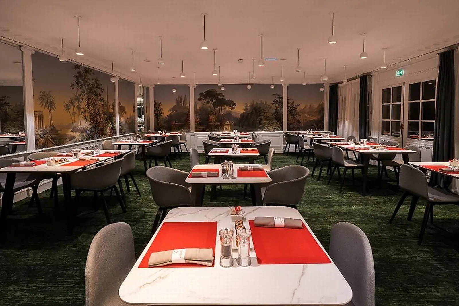 Lieux événementiels, L'AIGLE NOIR HÔTEL RESTAURANT FONTAINEBLEAU MGALLERY