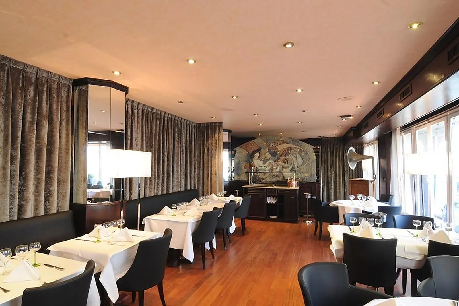 Lieux événementiels, LL&RSQUO;ALSACE À TABLE