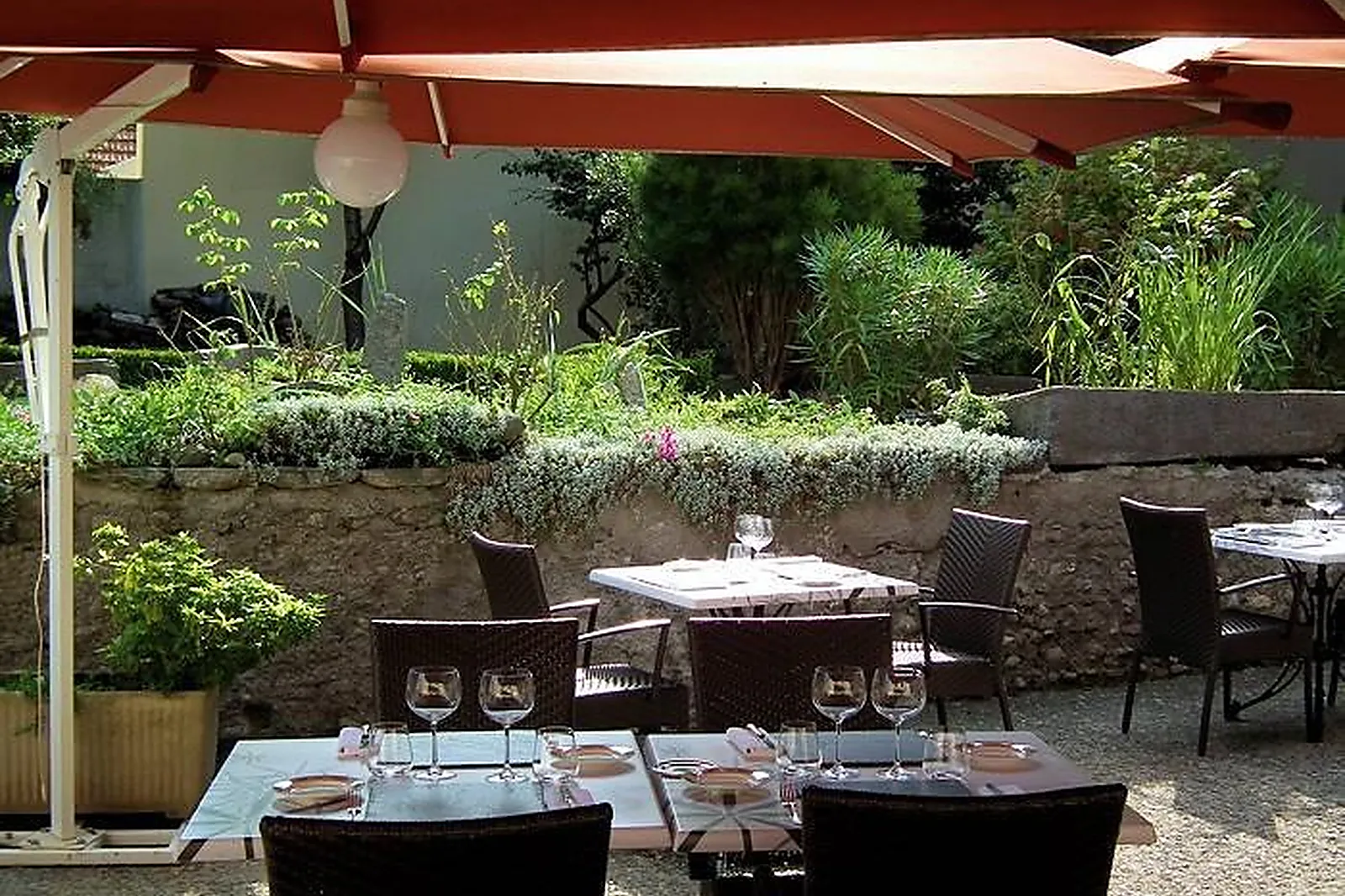 Lieux événementiels, LL&RSQUO;AMBROISIE