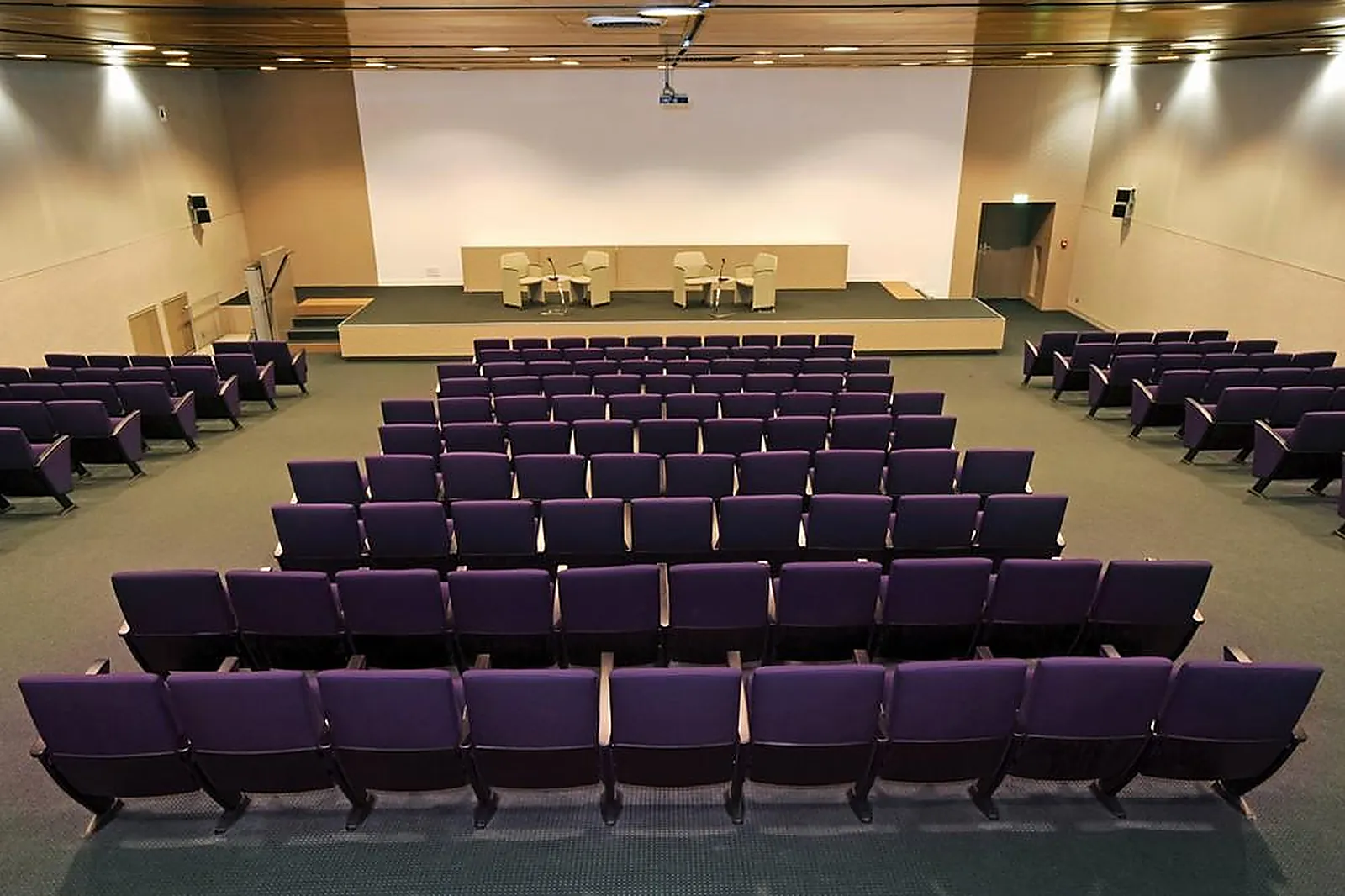 Lieux événementiels, L'AMPHI TOULOUSE-GARONNE