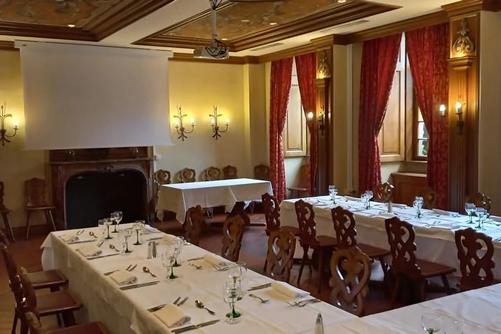 Lieux événementiels, LL&RSQUO;ANCIENNE DOUANE