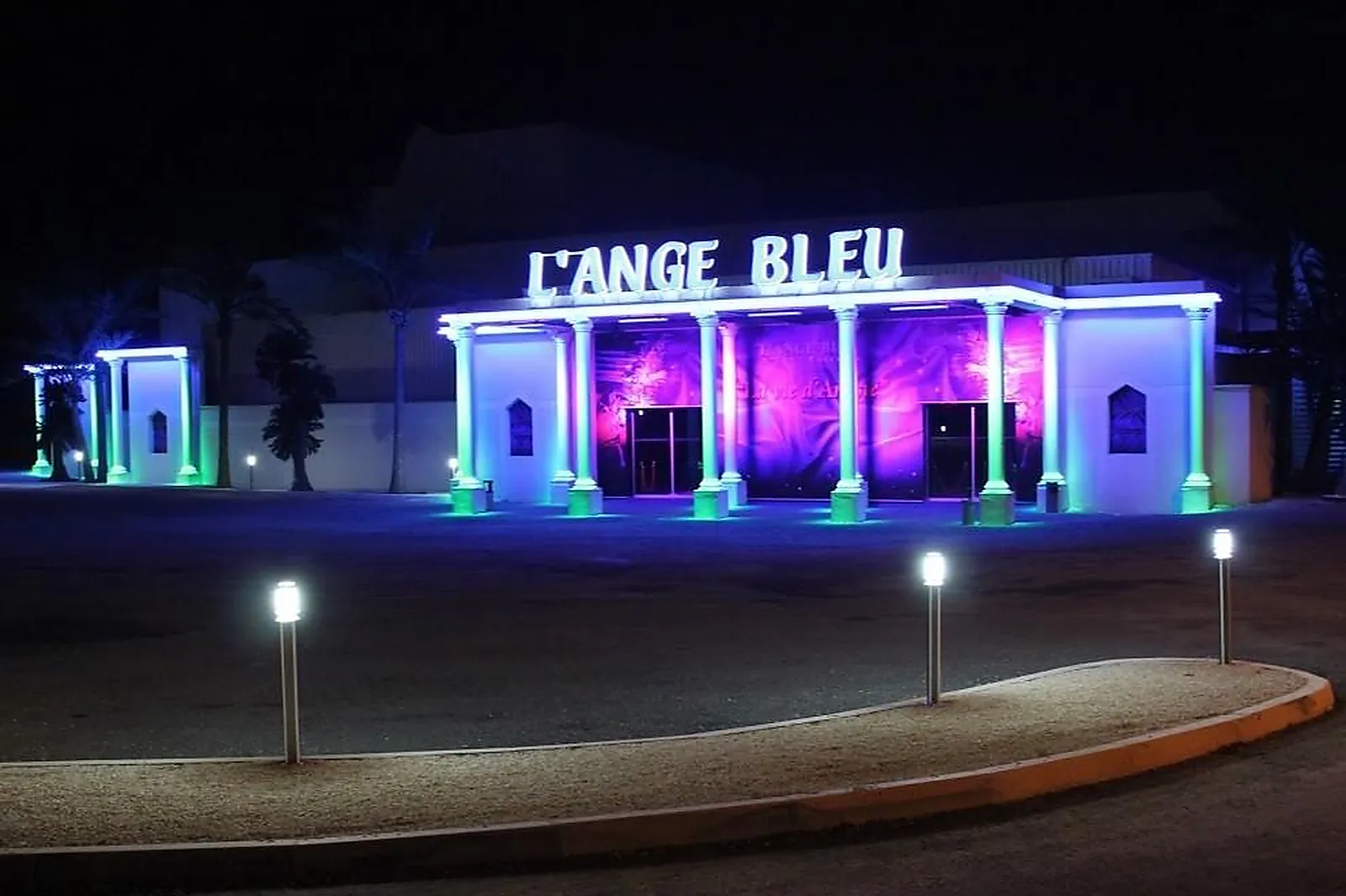Lieux événementiels, L'ANGE BLEU