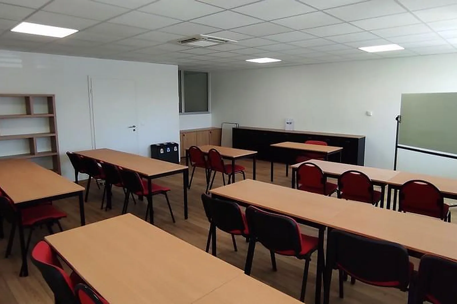 Lieux événementiels, LL&RSQUO;ANNEXE