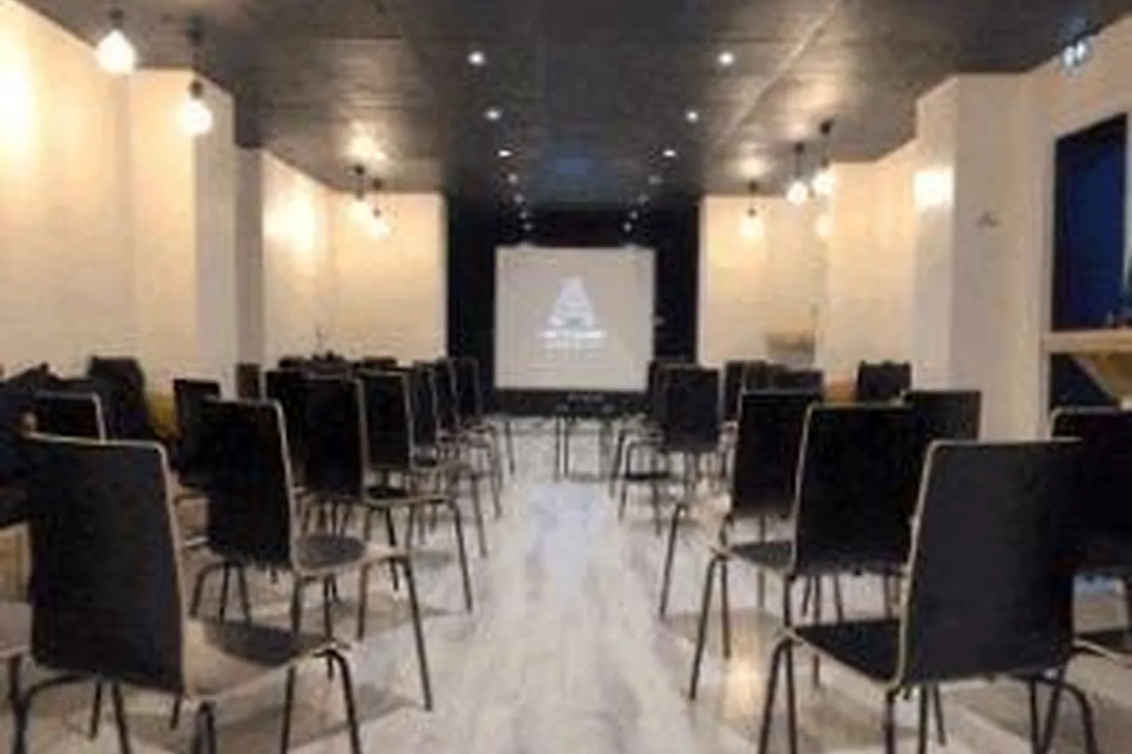 Lieux événementiels, L'ANTICHAMBRE BLONDEL