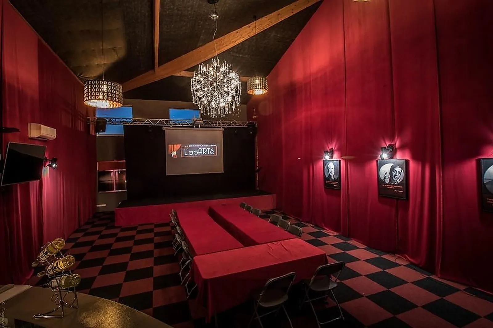 Lieux événementiels, LL&RSQUO;APARTÉ