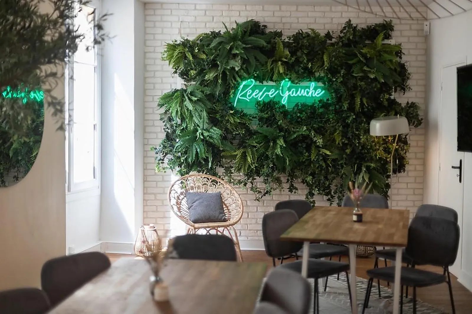 Lieux événementiels, LL&RSQUO;APPARTEMENT REEVE