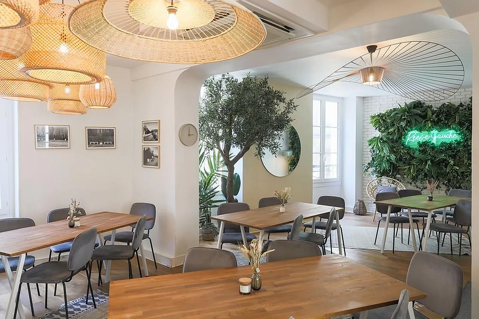 Lieux événementiels, LL&RSQUO;APPARTEMENT REEVE