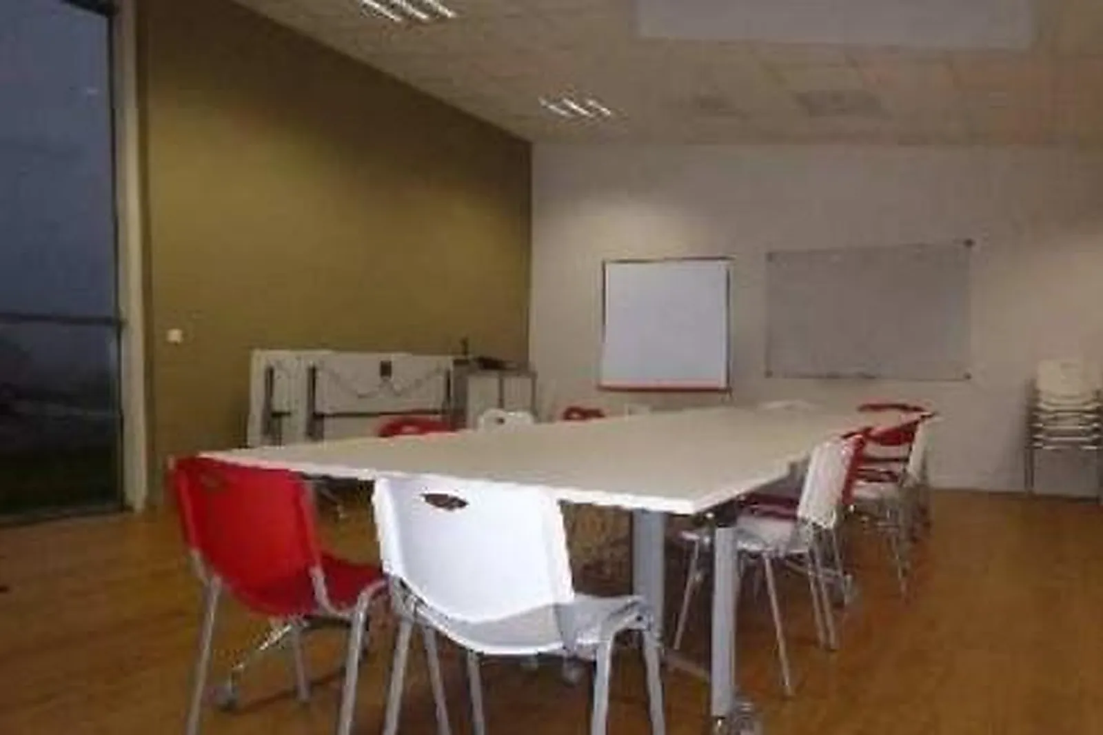 Lieux événementiels, L'AQUALANGRES