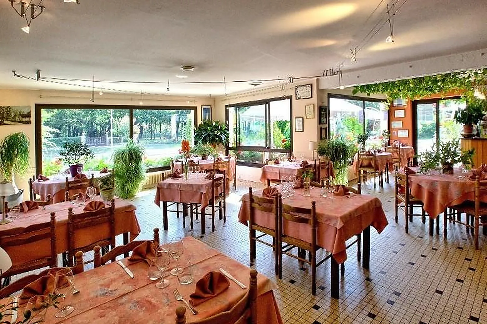 Lieux événementiels, L'ARBERET