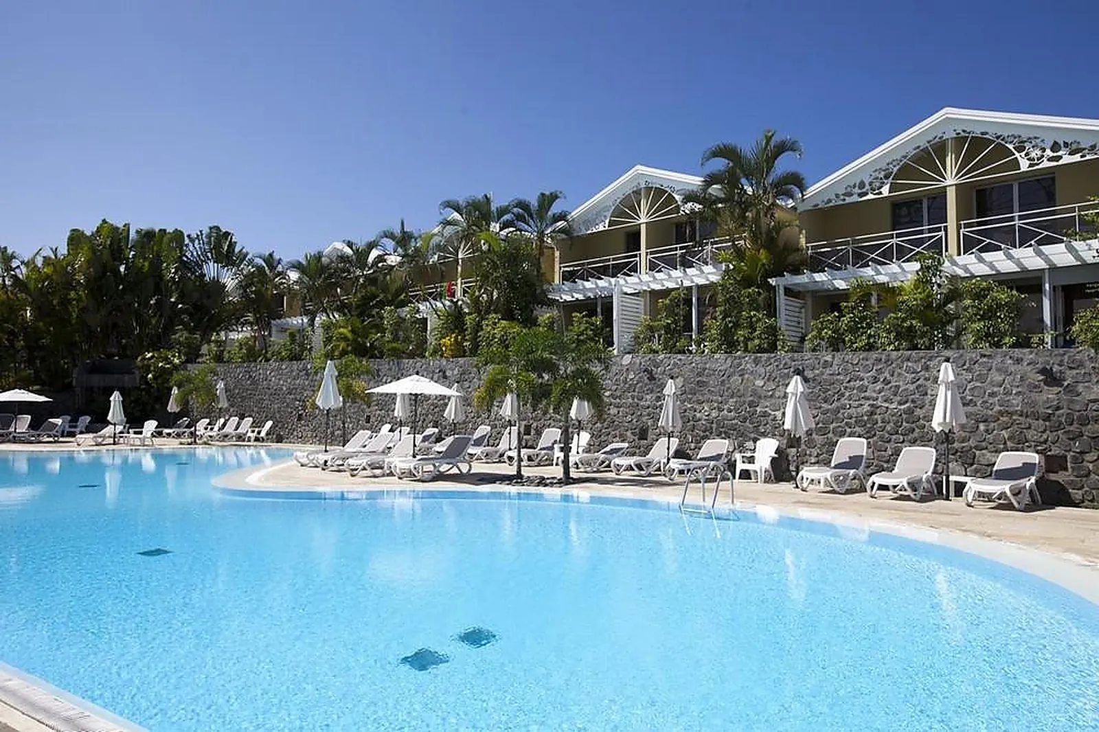 Lieux événementiels, L'ARCHIPEL DE SAINT-GILLES-LÈS-BAINS