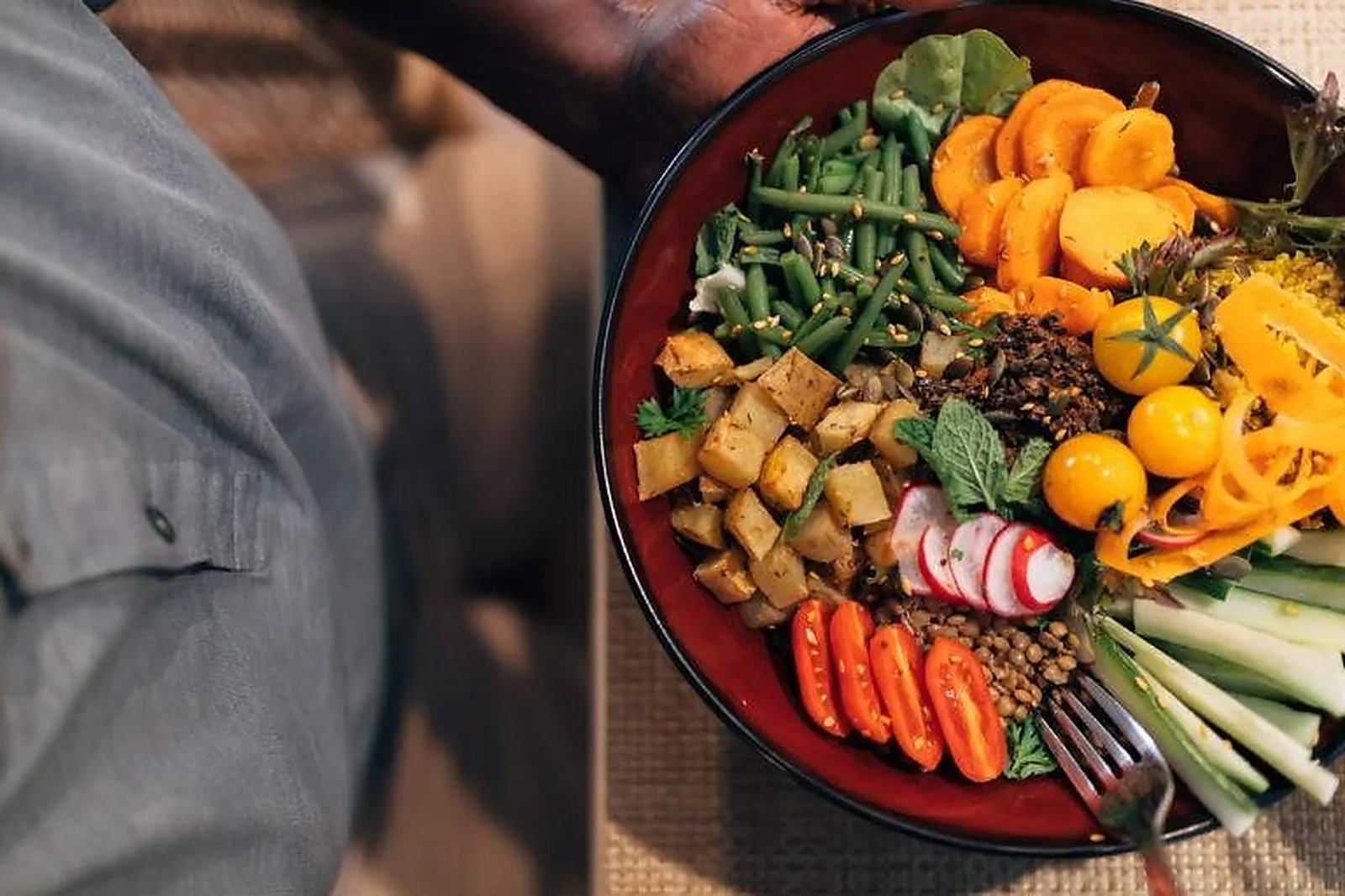 Lieux événementiels, L'ARCHIPEL DE SAINT-GILLES-LÈS-BAINS