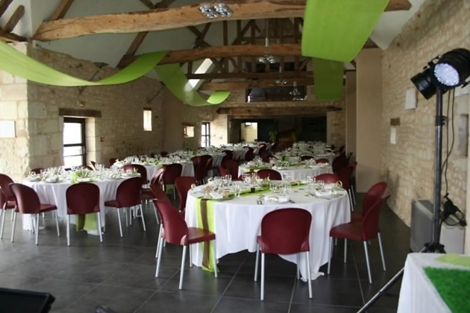 Lieux événementiels, L'ARMANDIÈRE