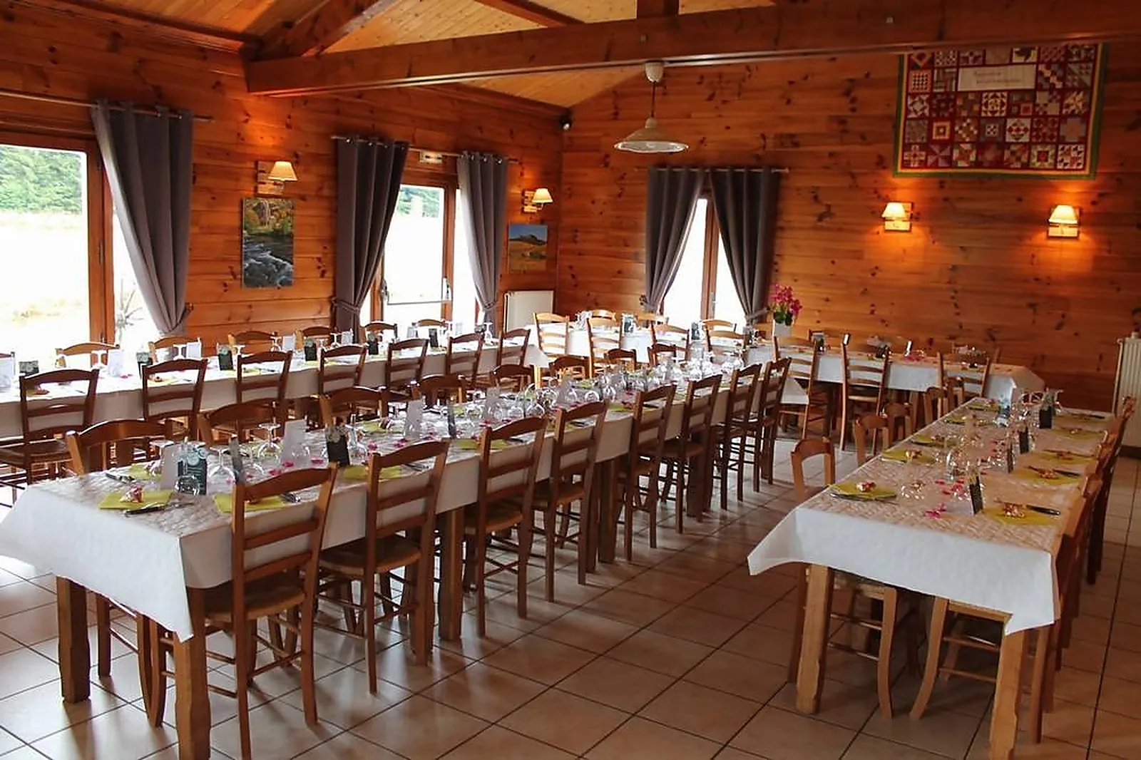 Lieux événementiels, L'ARRESTADOU