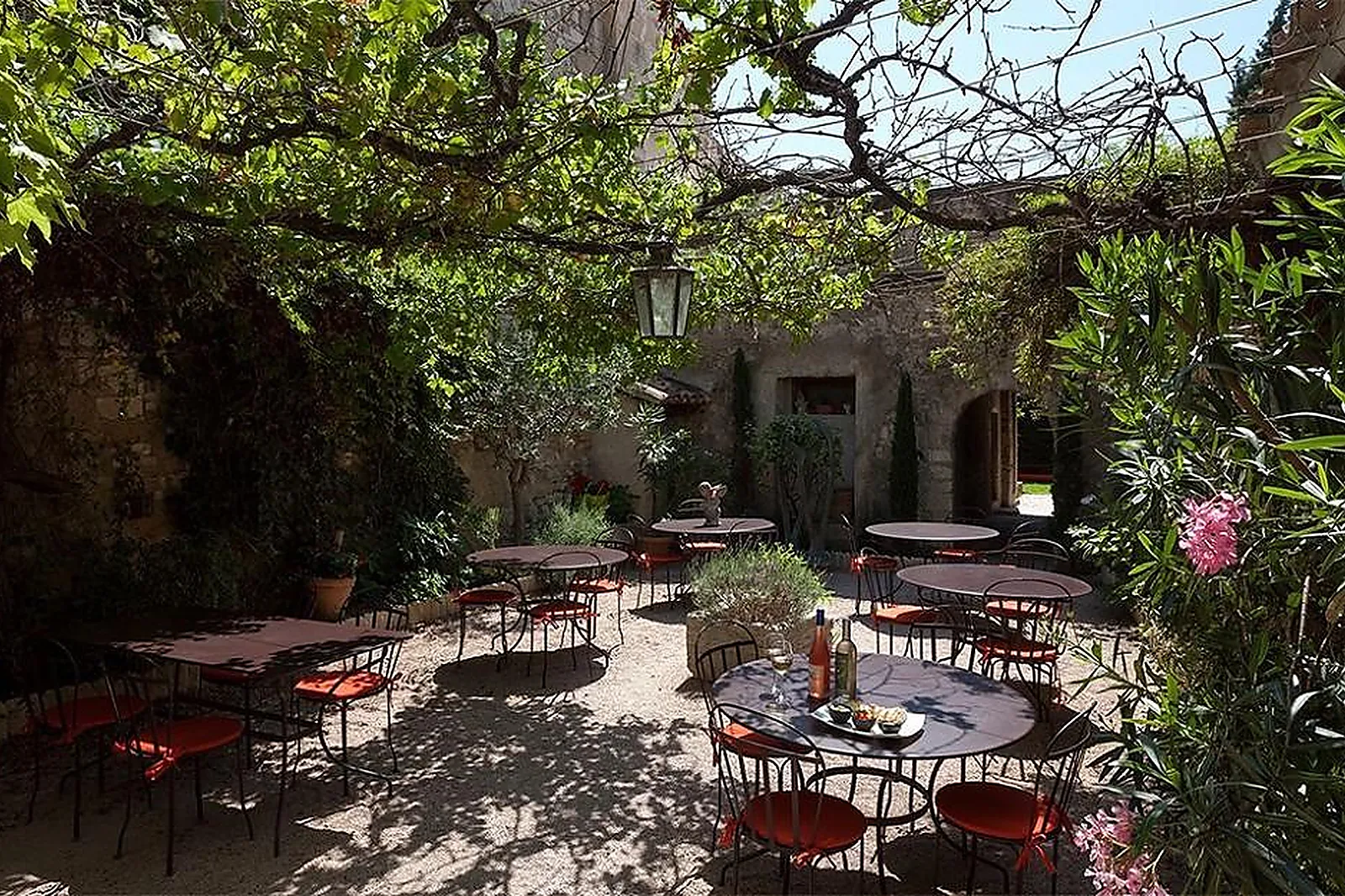 Lieux événementiels, L'ATELIER HÔTEL