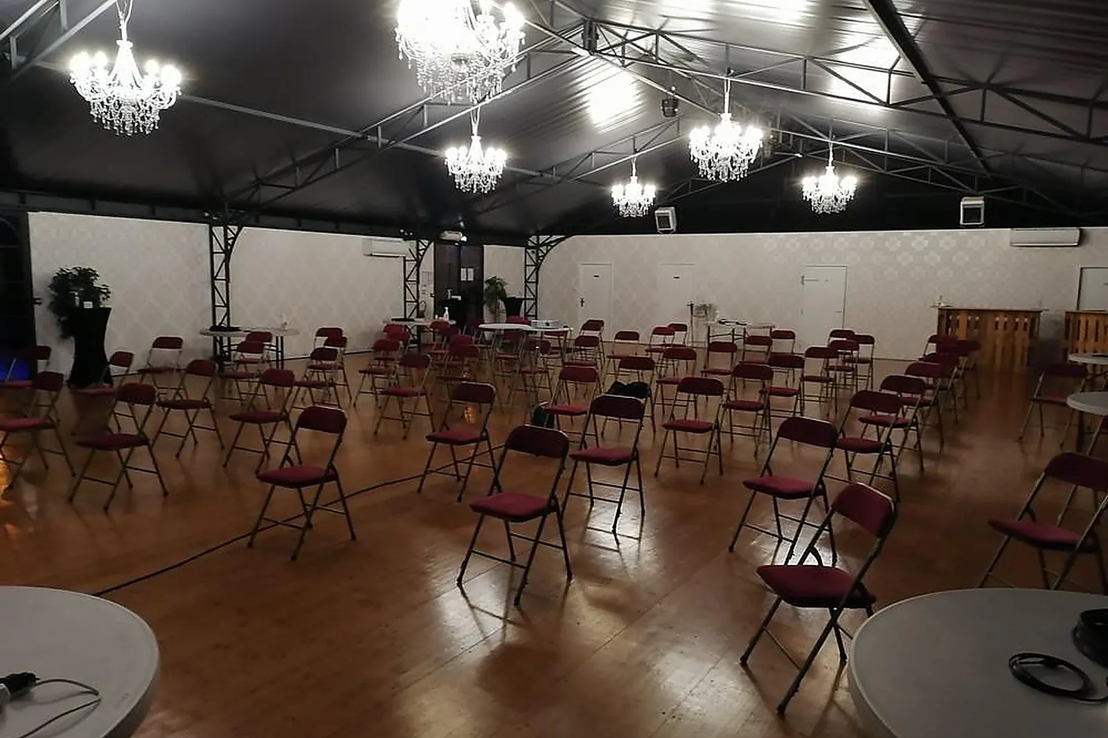 Lieux événementiels, LL&RSQUO;ATYPIQUE