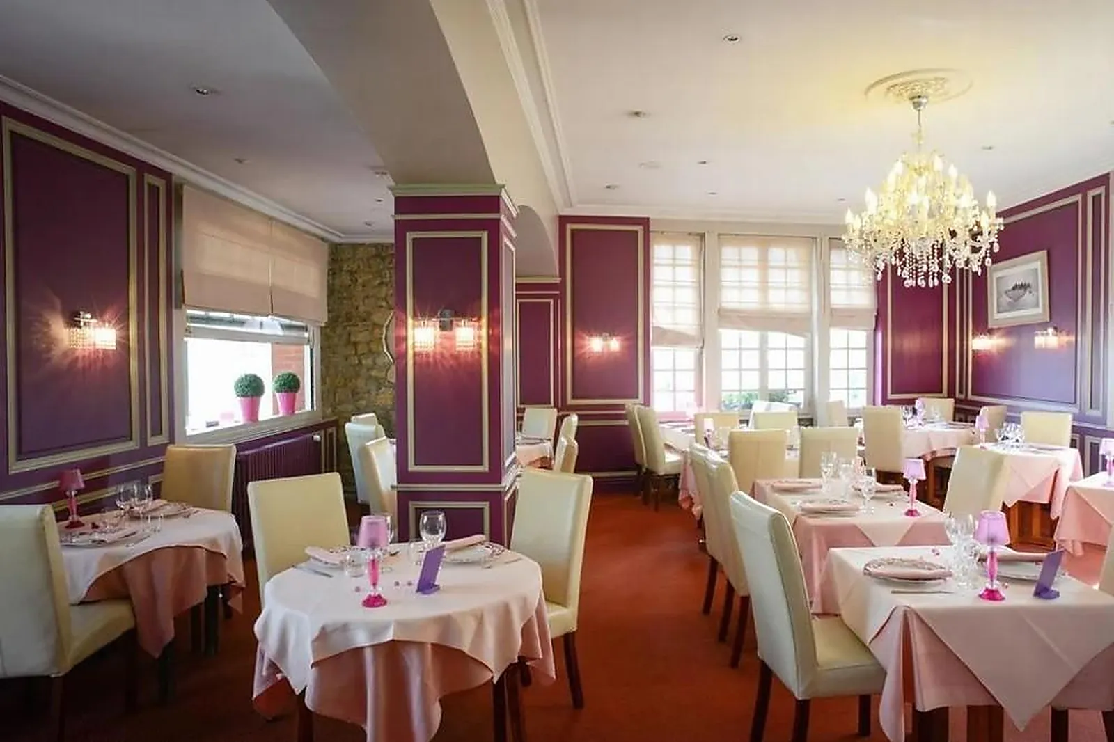 Lieux événementiels, LL&RSQUO;AUBERGE NORMANDE