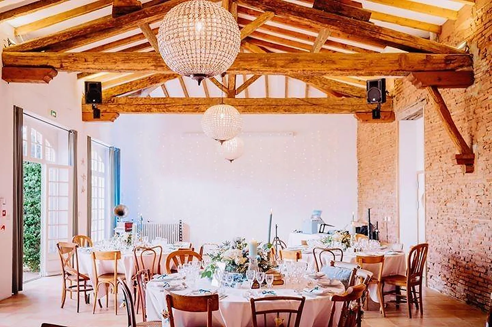 Lieux événementiels, LL&RSQUO;AUCENELLE