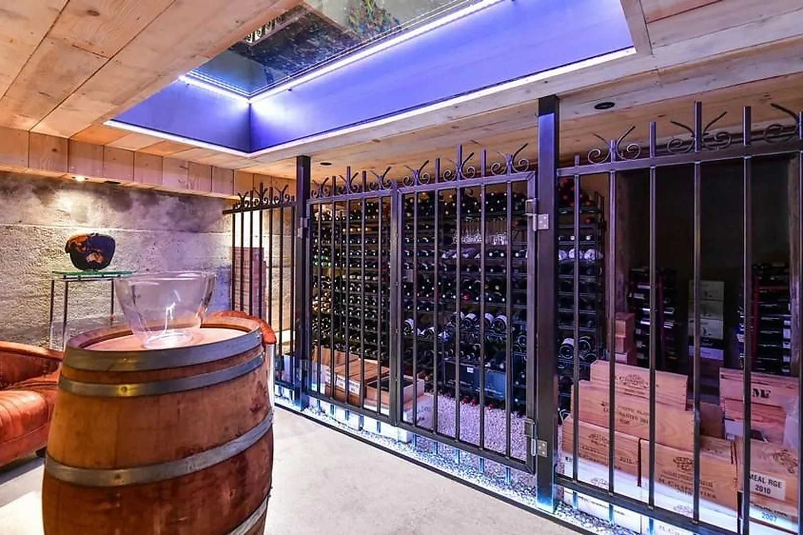 Lieux événementiels, LL&RSQUO;AUGUSTERIE