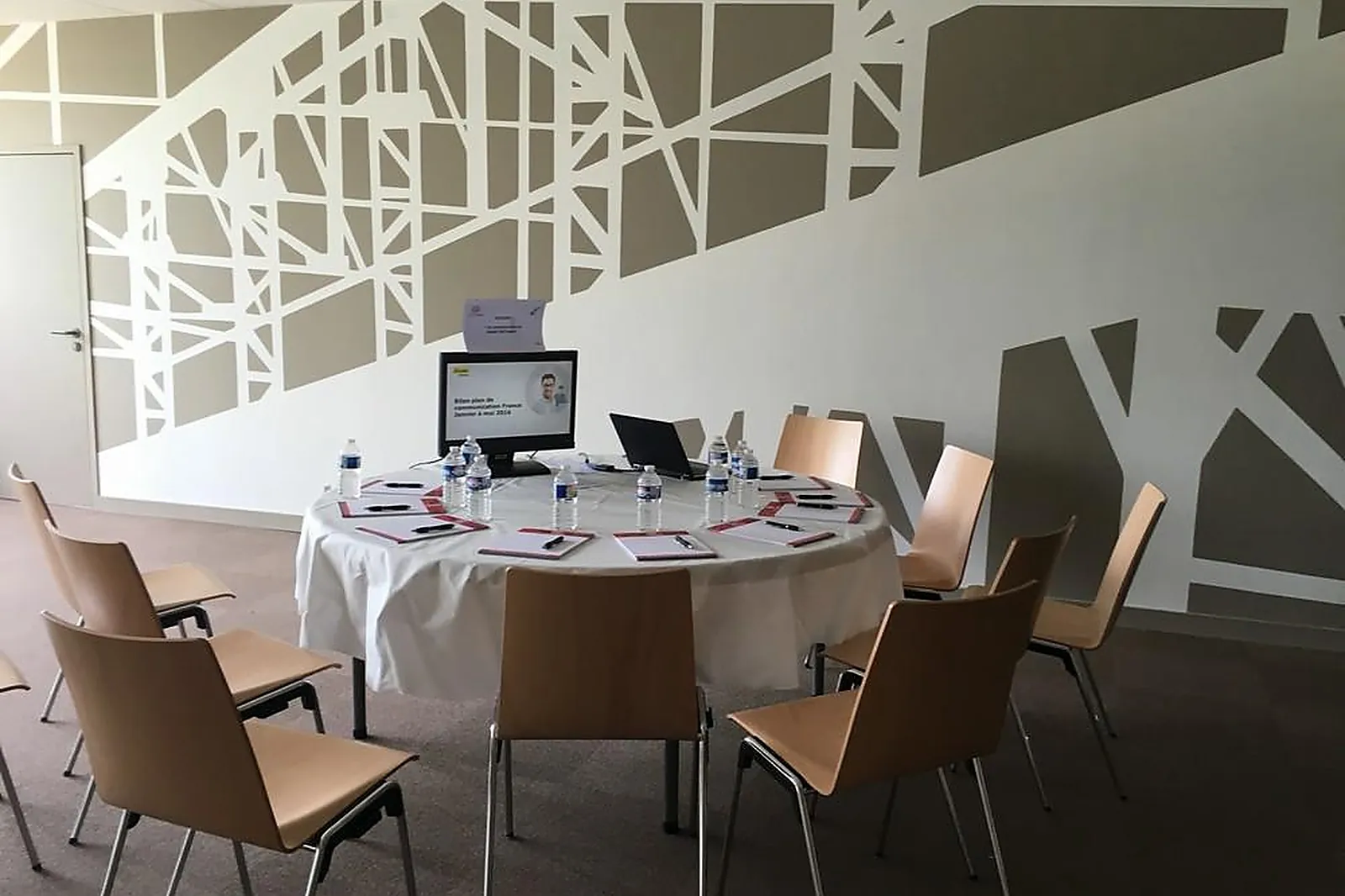 Lieux événementiels, LL&RSQUO;AUTRE USINE