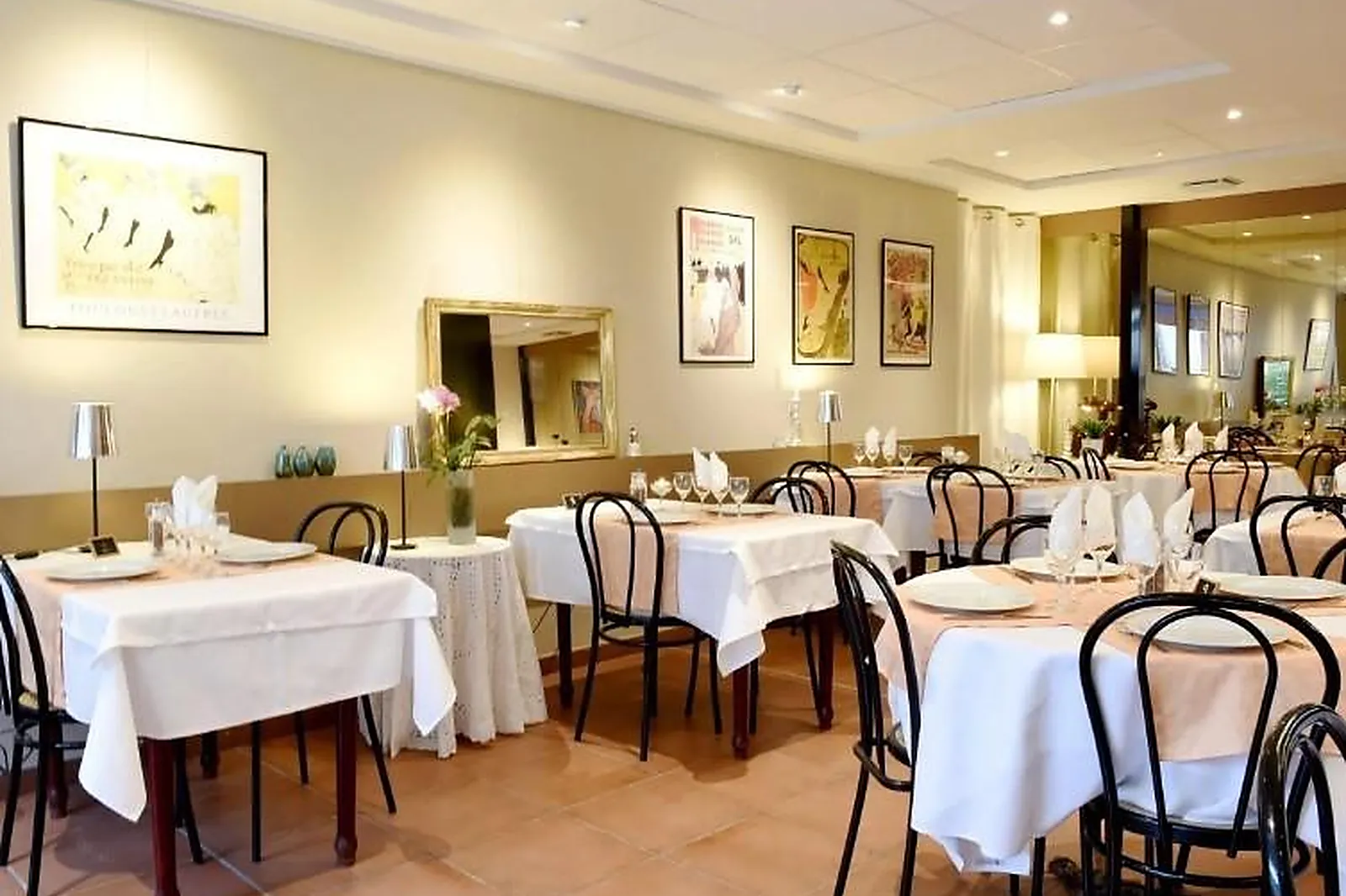 Lieux événementiels, LL&RSQUO;AUZERAIE