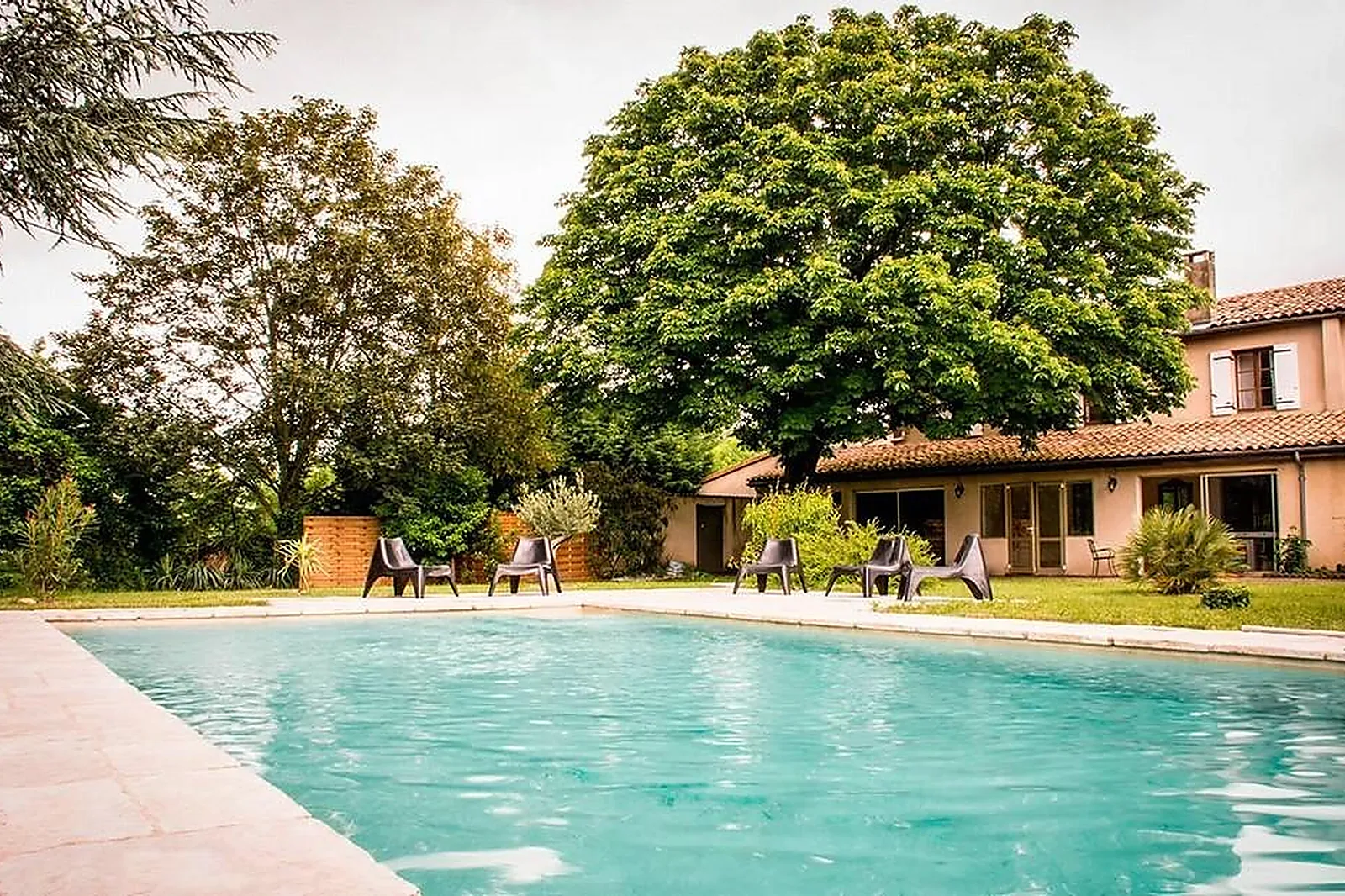 Lieux événementiels, LL&RSQUO;ECHAPPÉE BELLE BEAUVAILLON