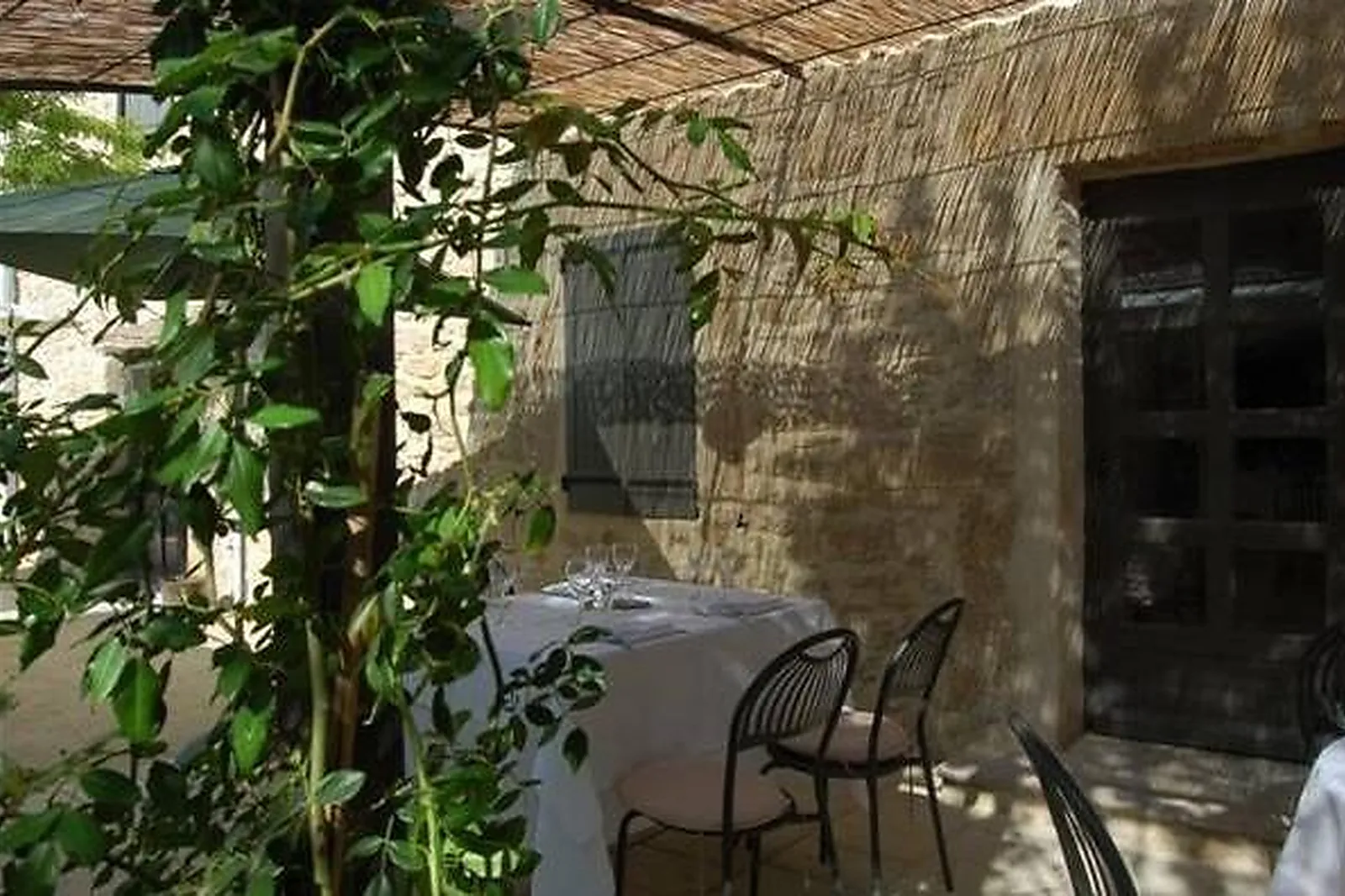 Lieux événementiels, LL&RSQUO;ECHAPPÉE BELLE BEAUVAILLON