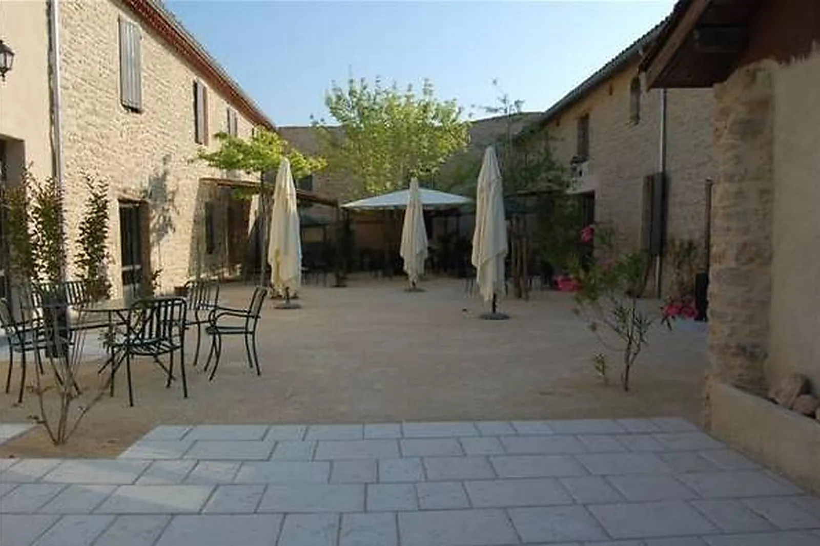 Lieux événementiels, LL&RSQUO;ECHAPPÉE BELLE BEAUVAILLON