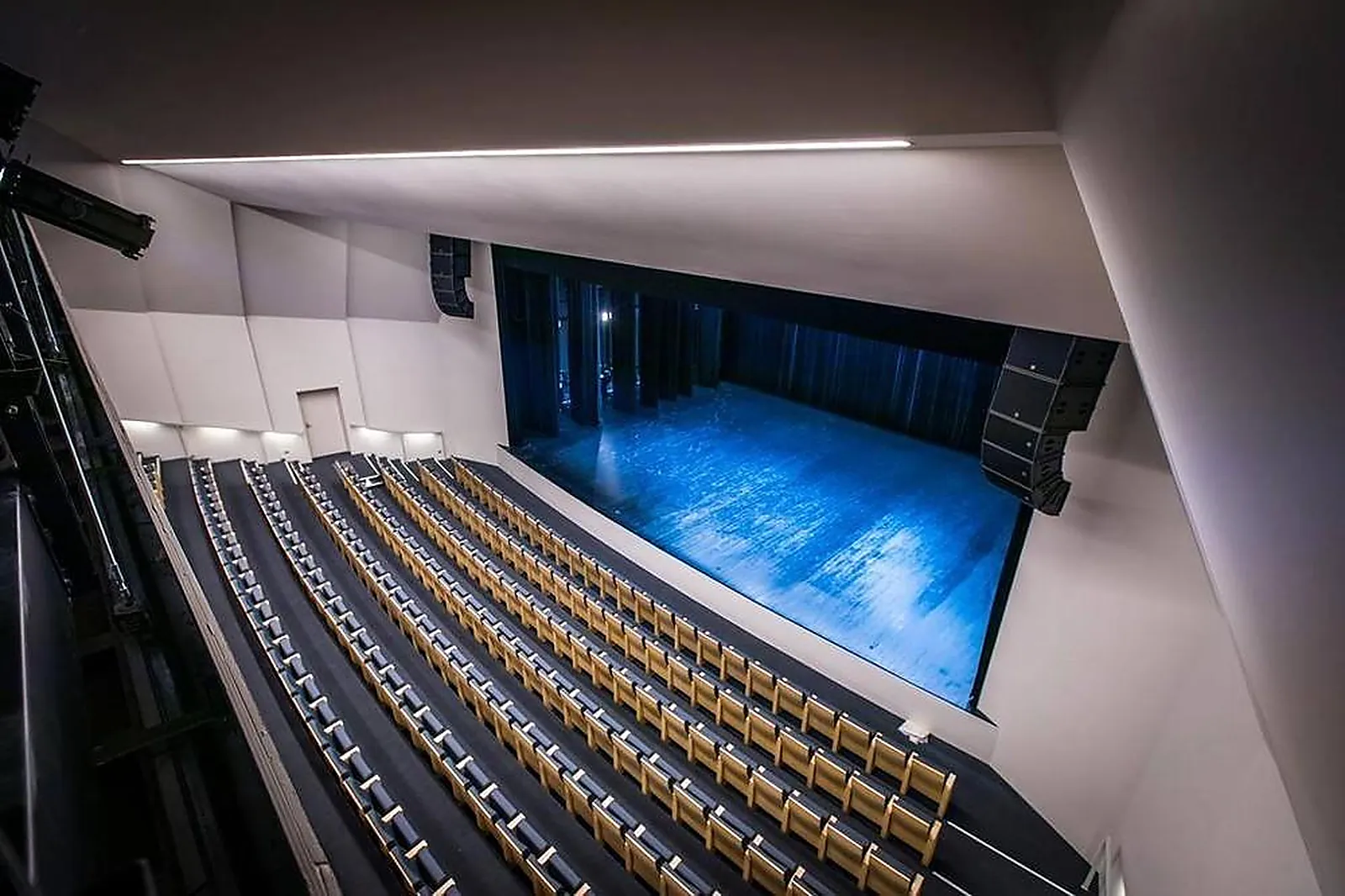 Lieux événementiels, LL&RSQUO;ECRIN