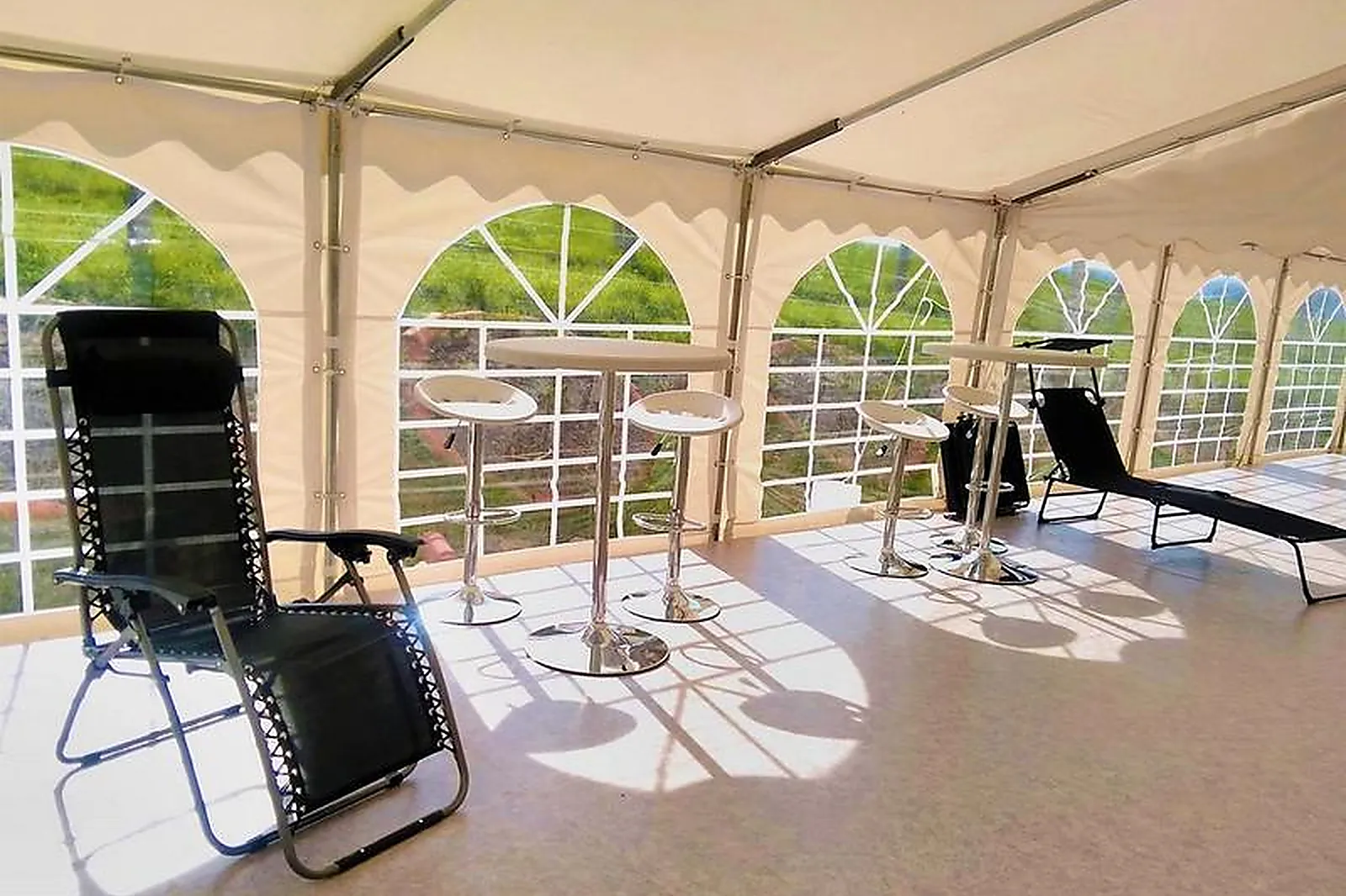 Lieux événementiels, LL&RSQUO;ECURIE VAUDÉMONT