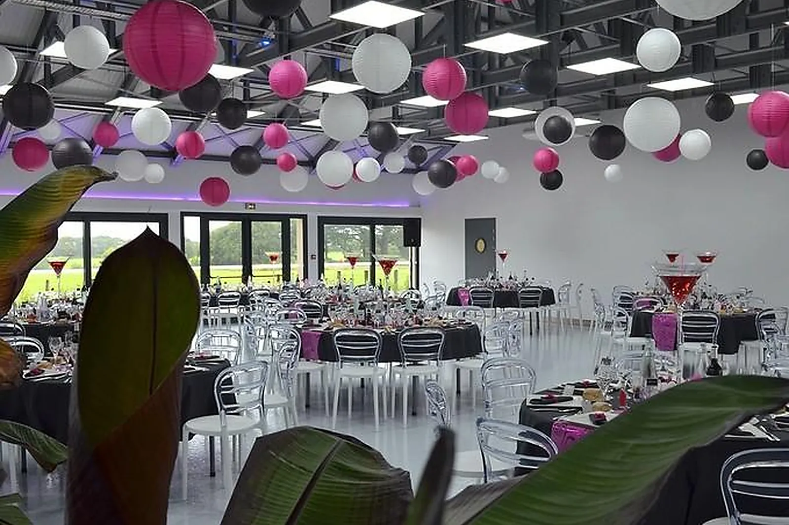 Lieux événementiels, LL&RSQUO;ELÉGANTE