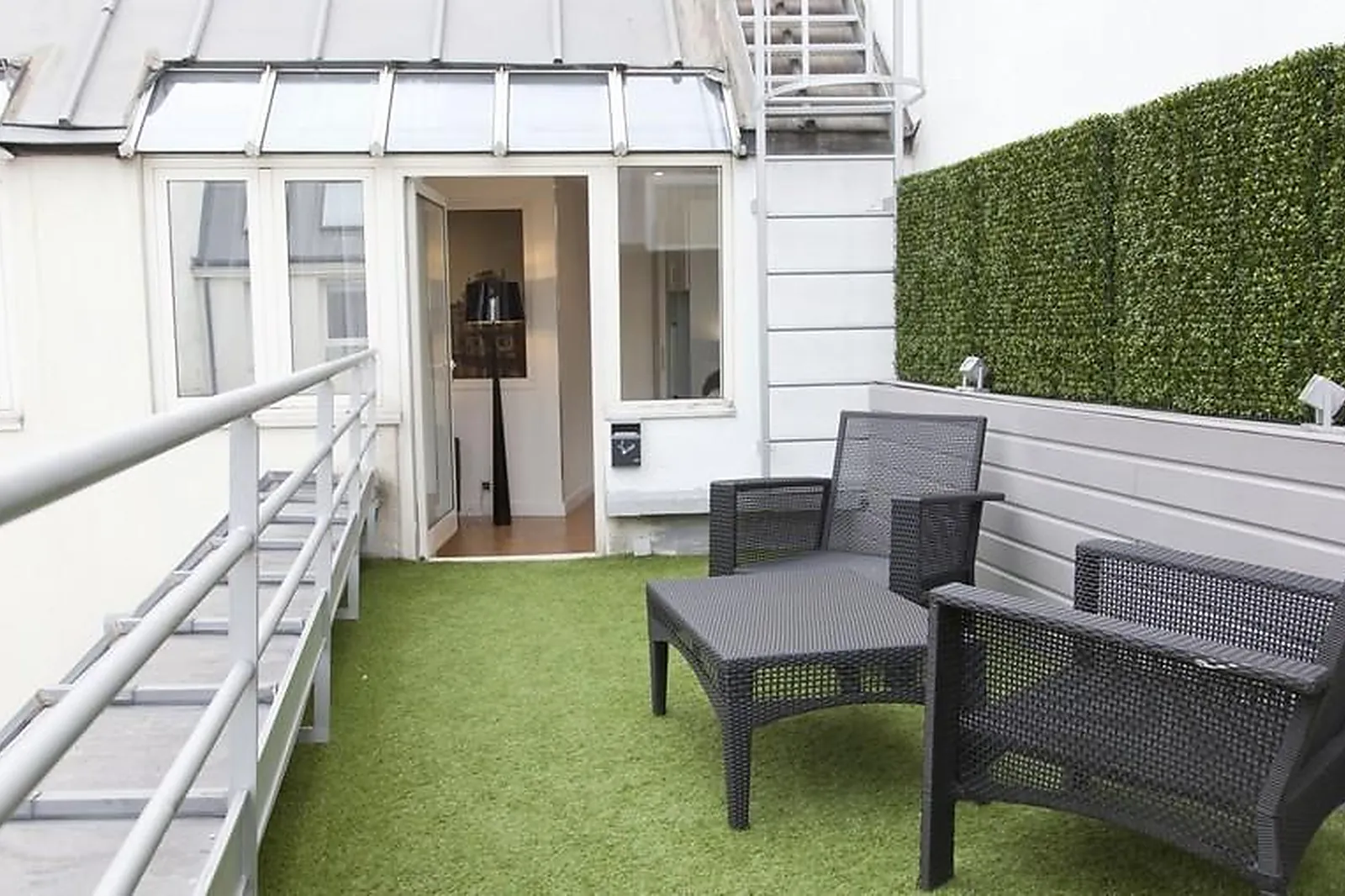 Lieux événementiels, LL&RSQUO;EMPIRE PARIS