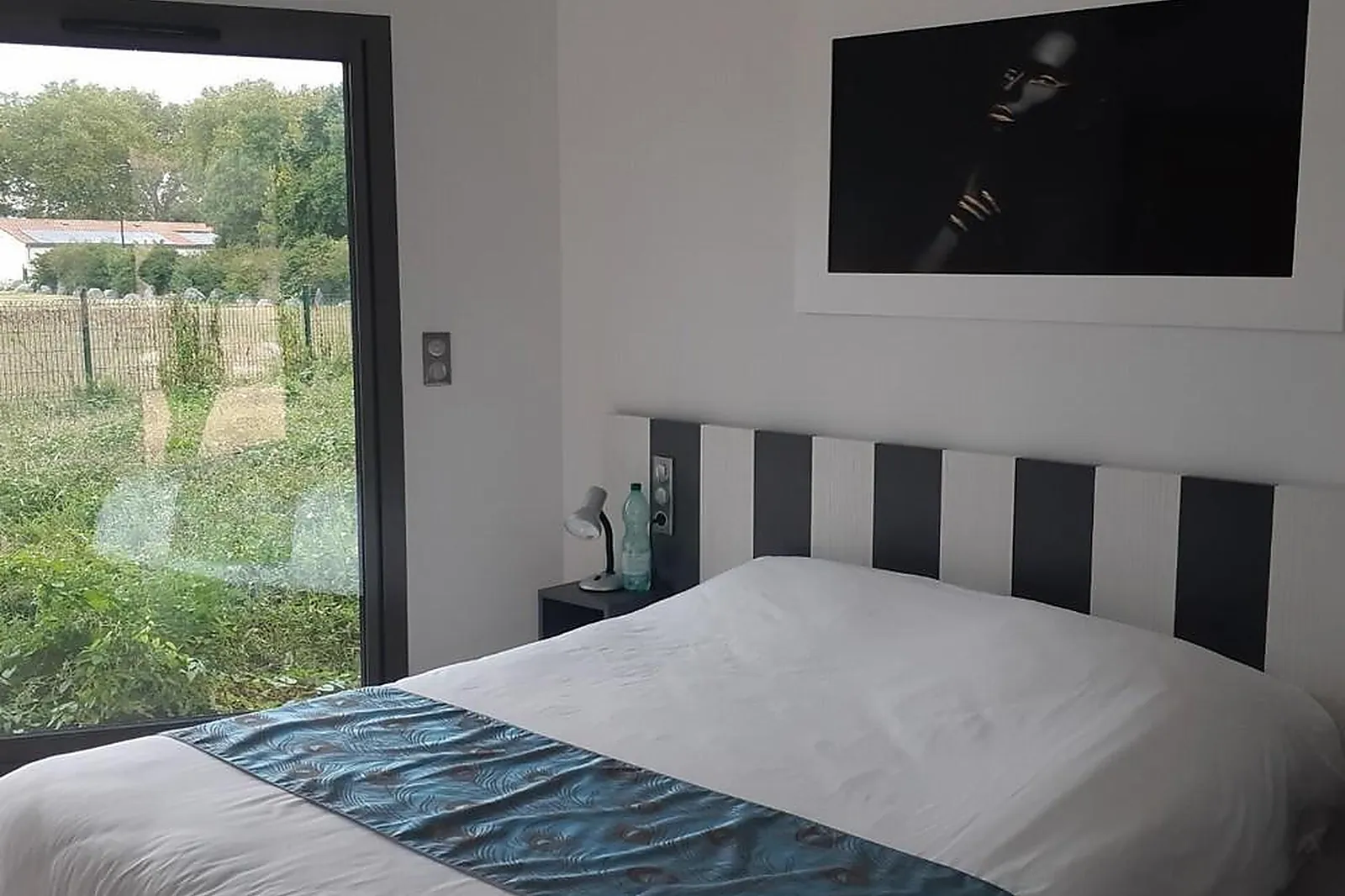 Lieux événementiels, LL&RSQUO;ENCLOS