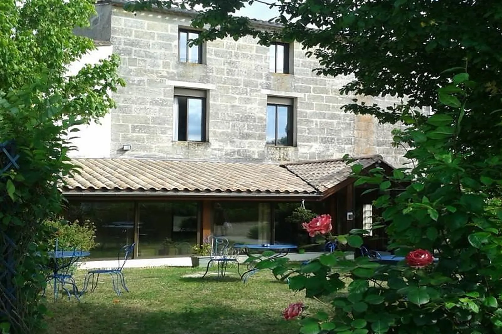 Lieux événementiels, LL&RSQUO;ENTRE 2 MERS