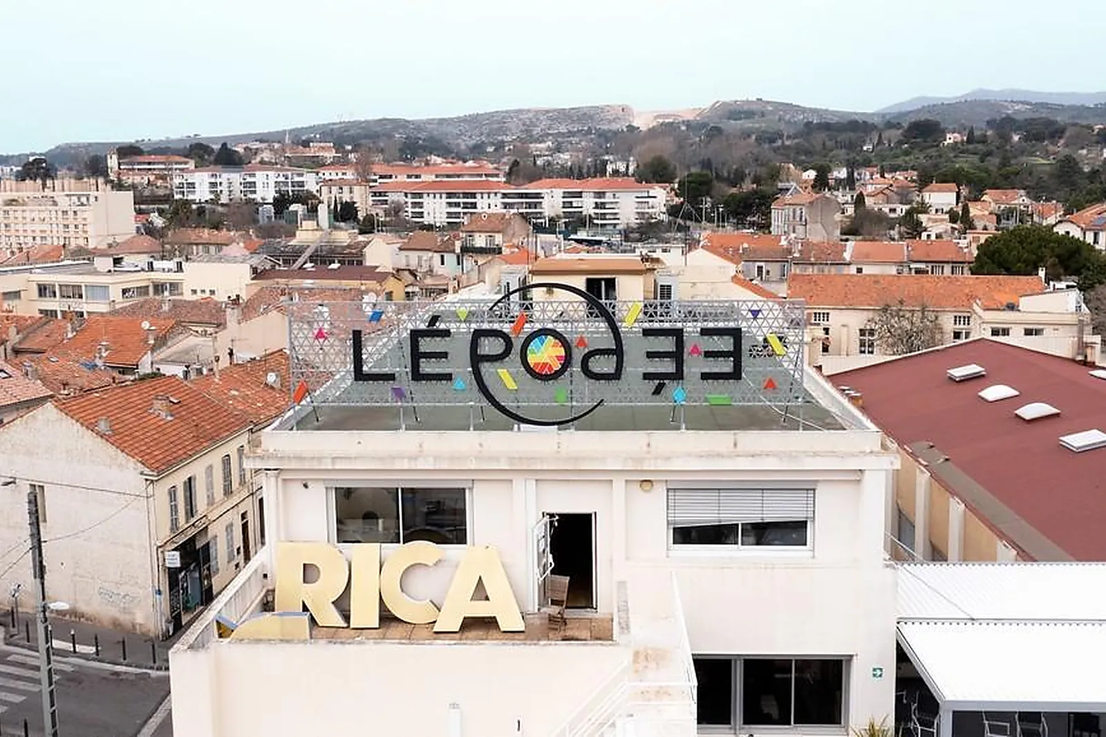 Lieux événementiels, LL&RSQUO;EPOPÉE