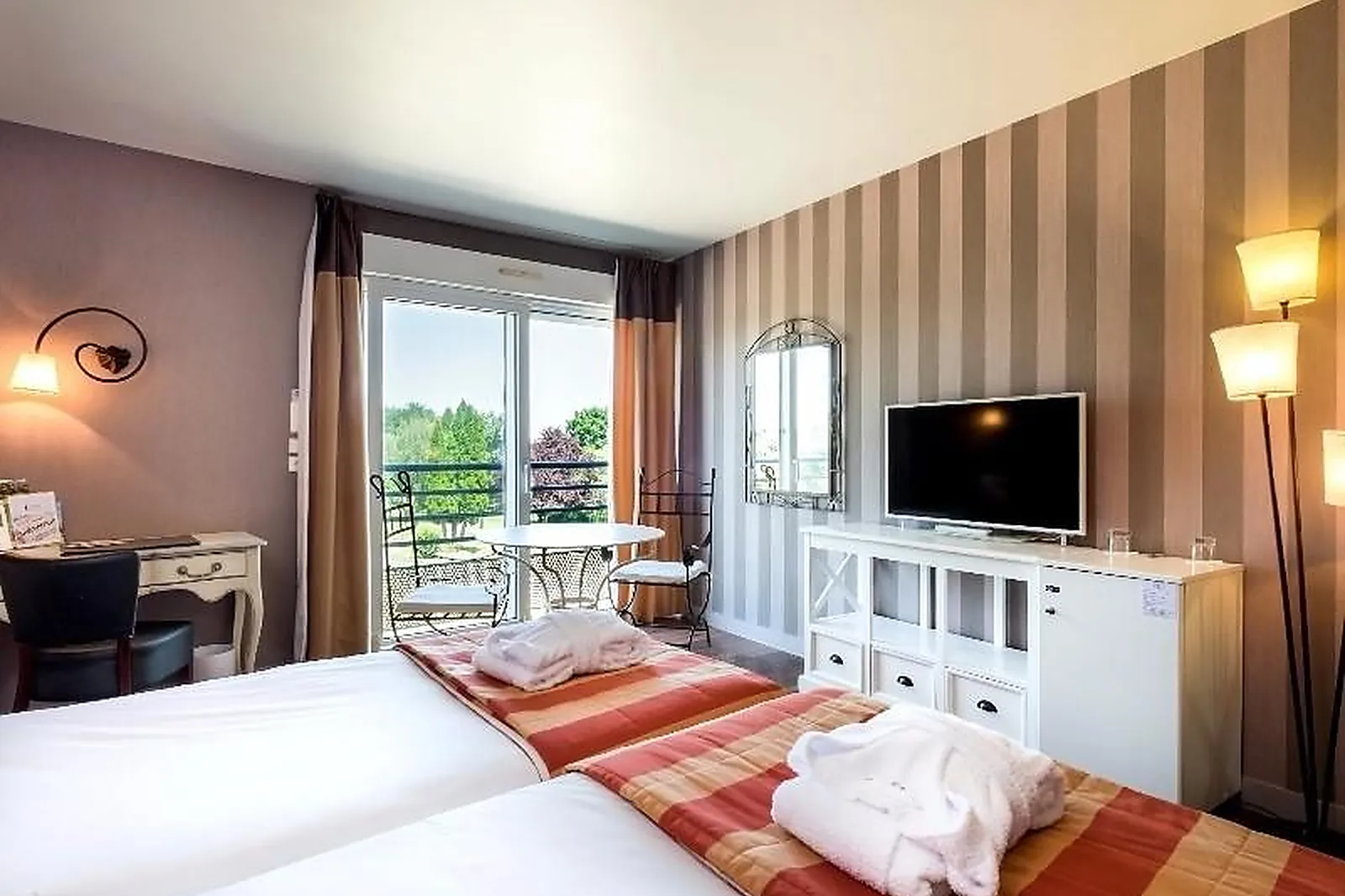 Lieux événementiels, LL&RSQUO;ERMITAGE