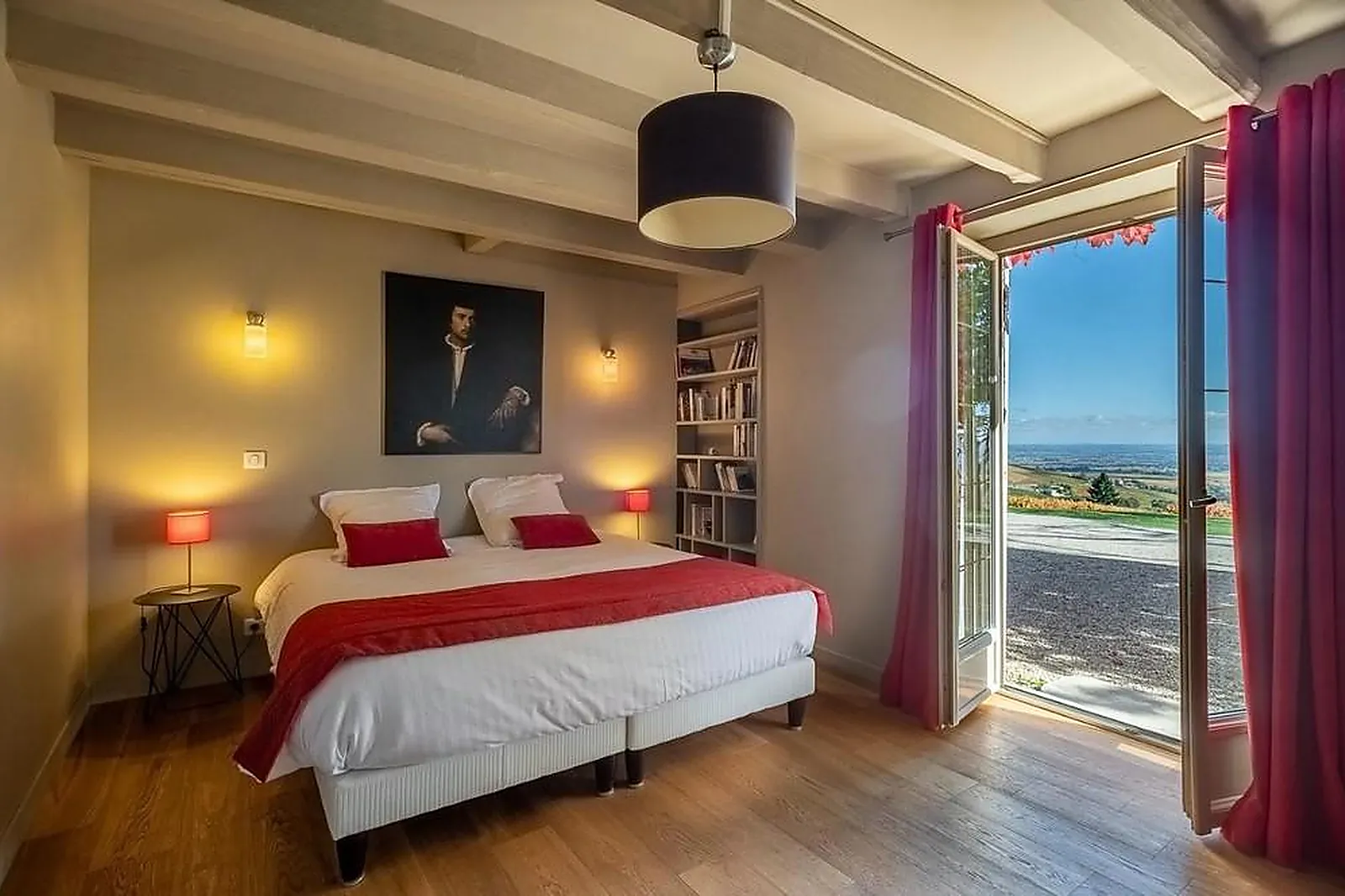 Lieux événementiels, LL&RSQUO;ERMITAGE DE BROUILLY