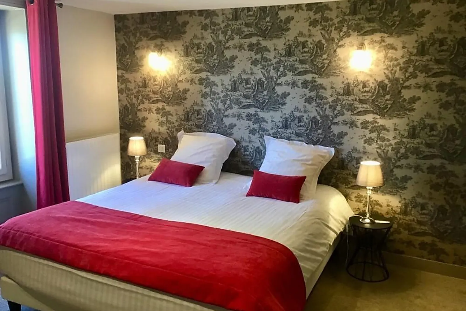 Lieux événementiels, LL&RSQUO;ERMITAGE DE BROUILLY