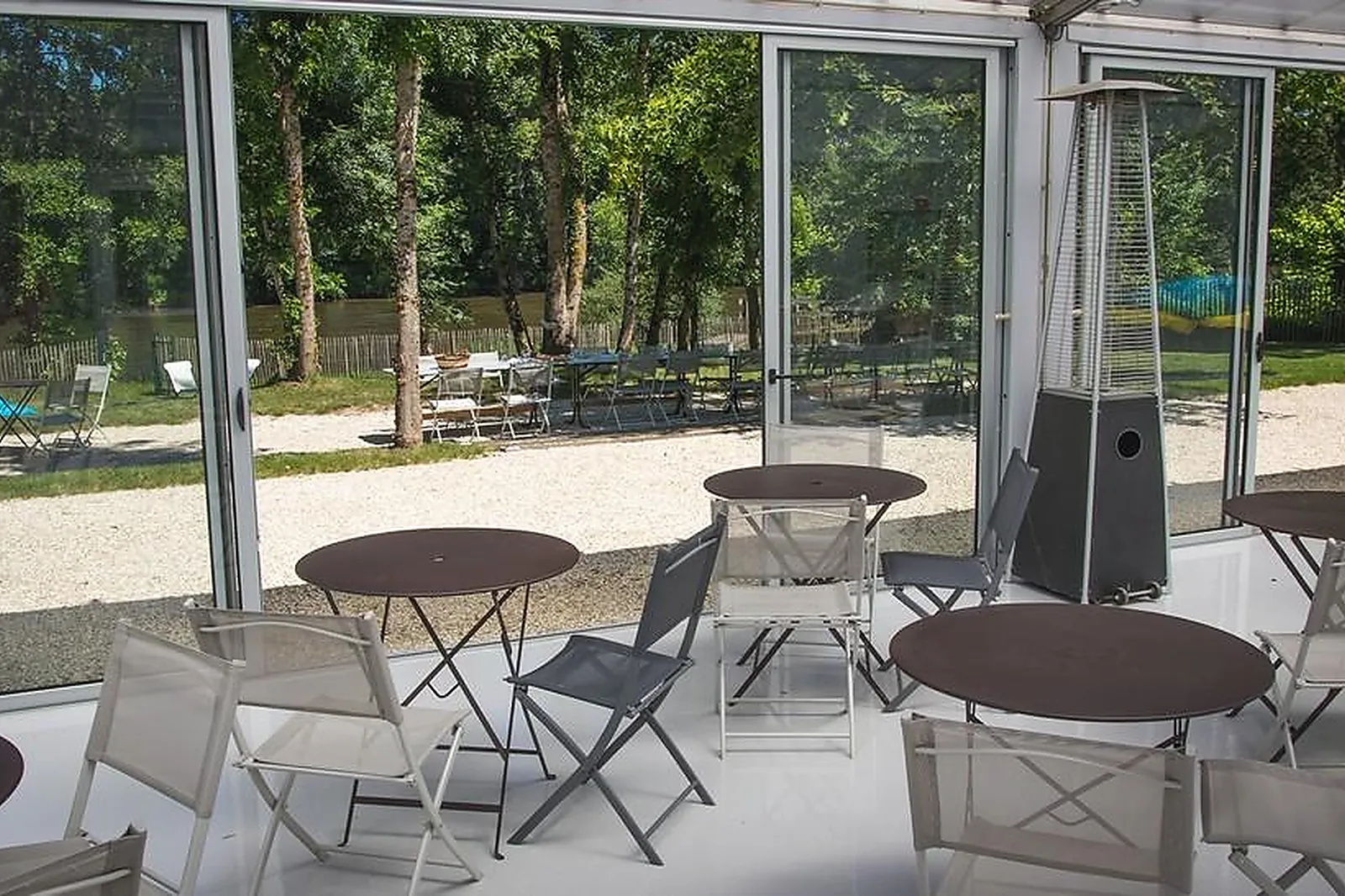 Lieux événementiels, LL&RSQUO;ESCALE DES CHÂTEAUX DE LA LOIRE