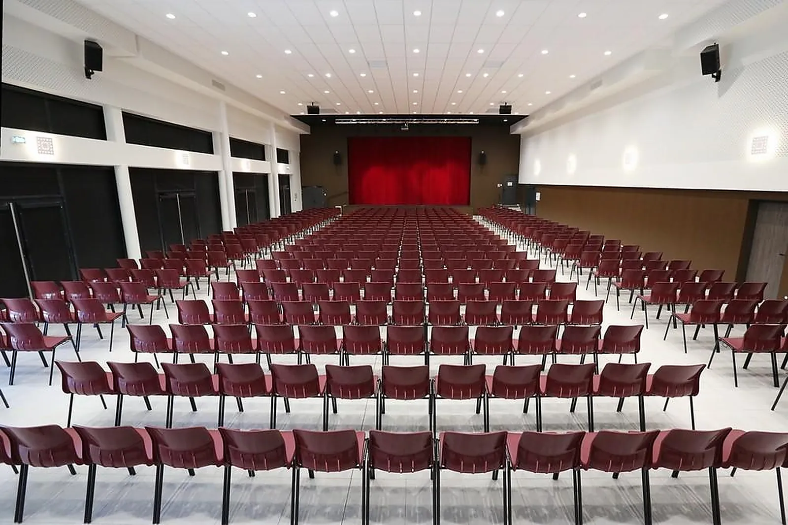 Lieux événementiels, LL&RSQUO;ESCAPADE