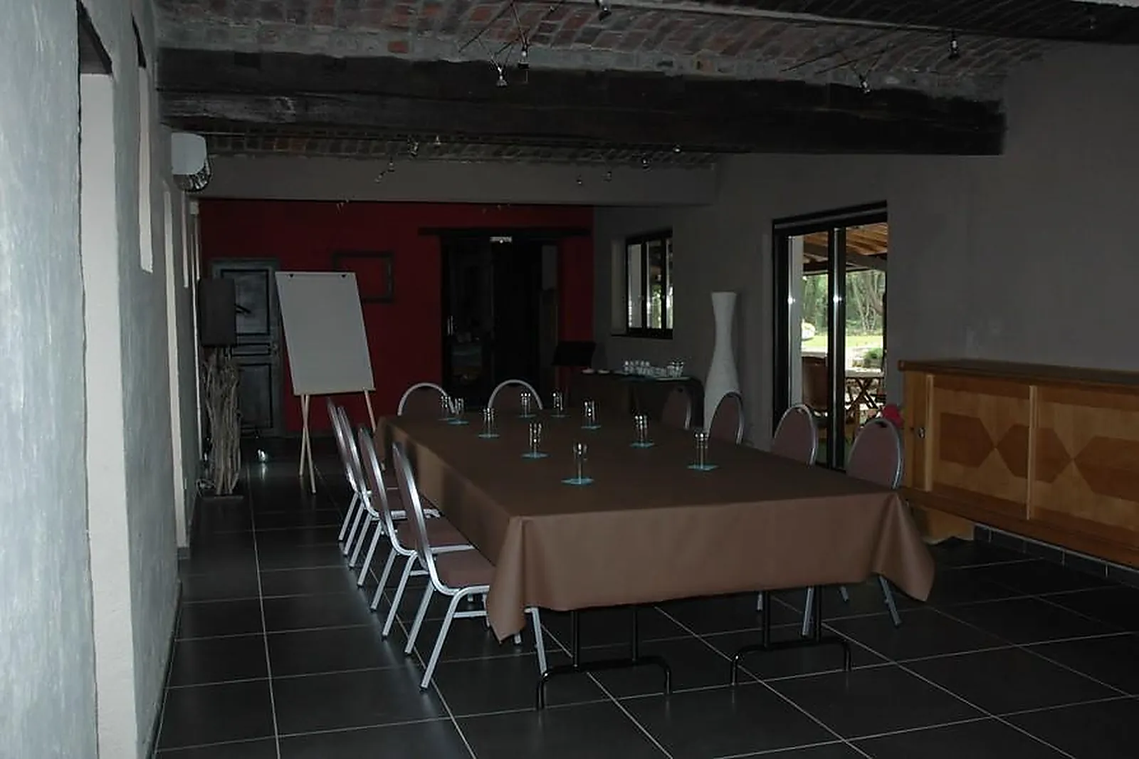 Lieux événementiels, LL&RSQUO;ESCARPOLETTE