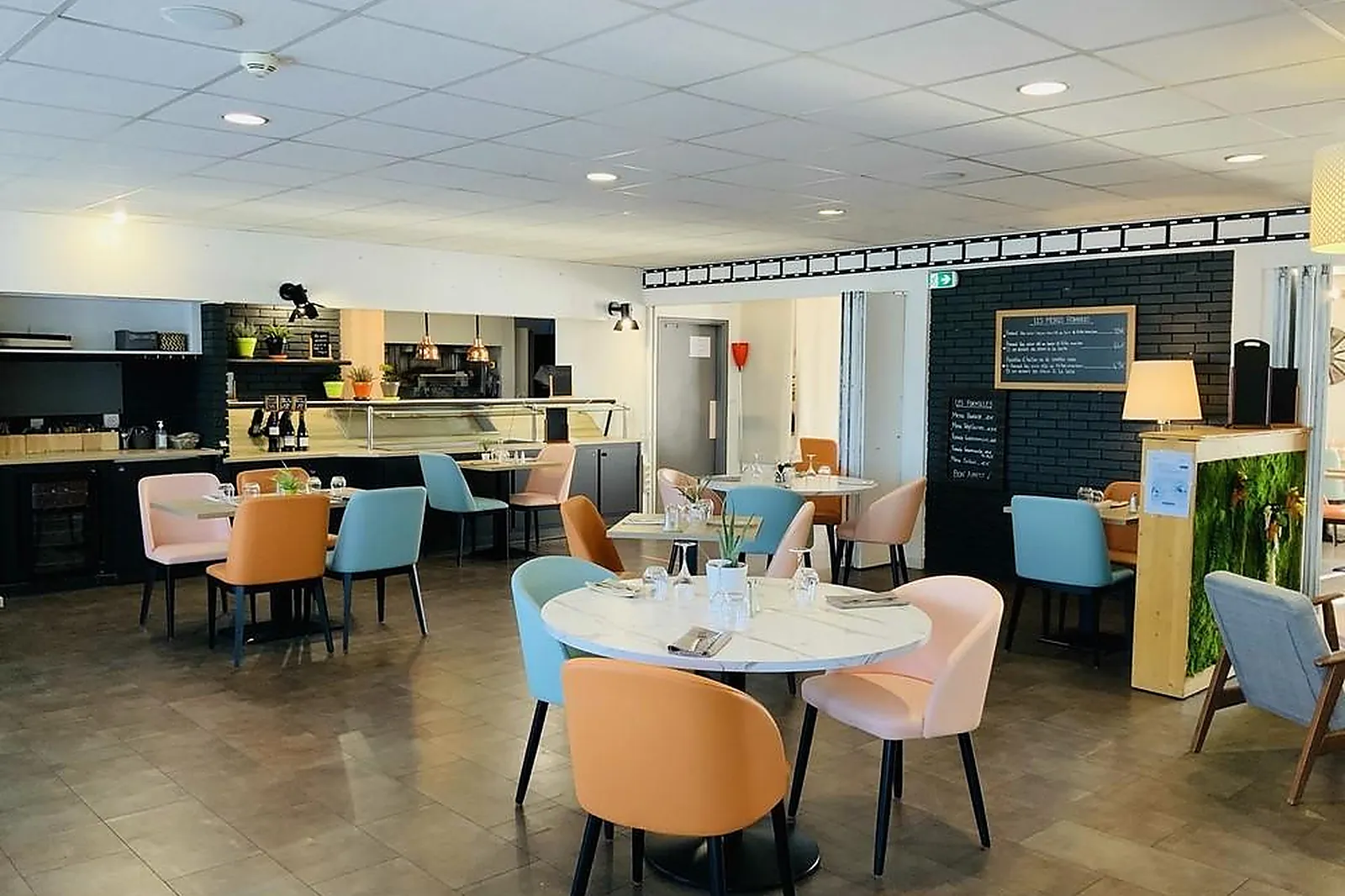 Lieux événementiels, LL&RSQUO;ESKEMM