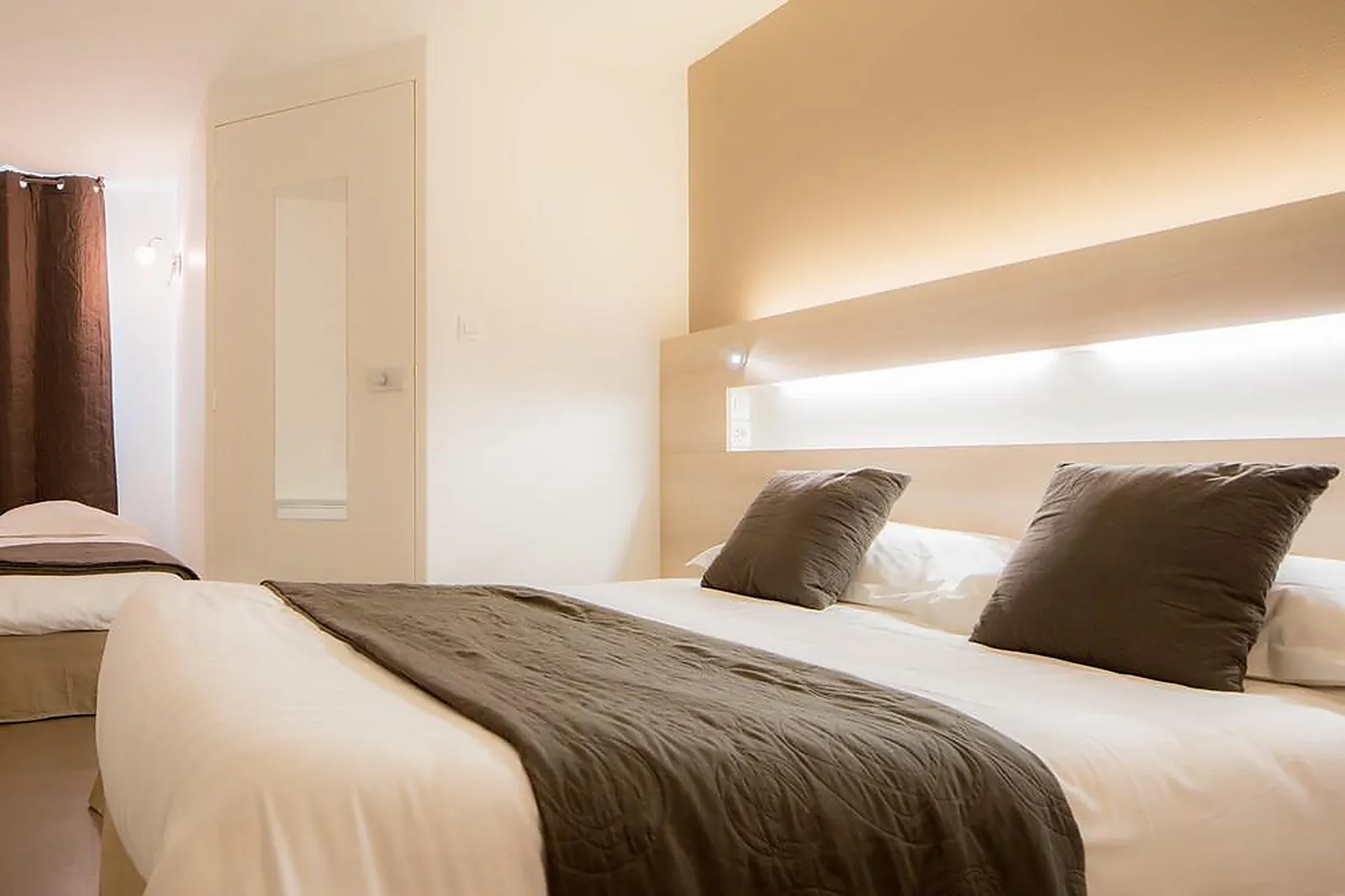 Lieux événementiels, LL&RSQUO;ESKEMM