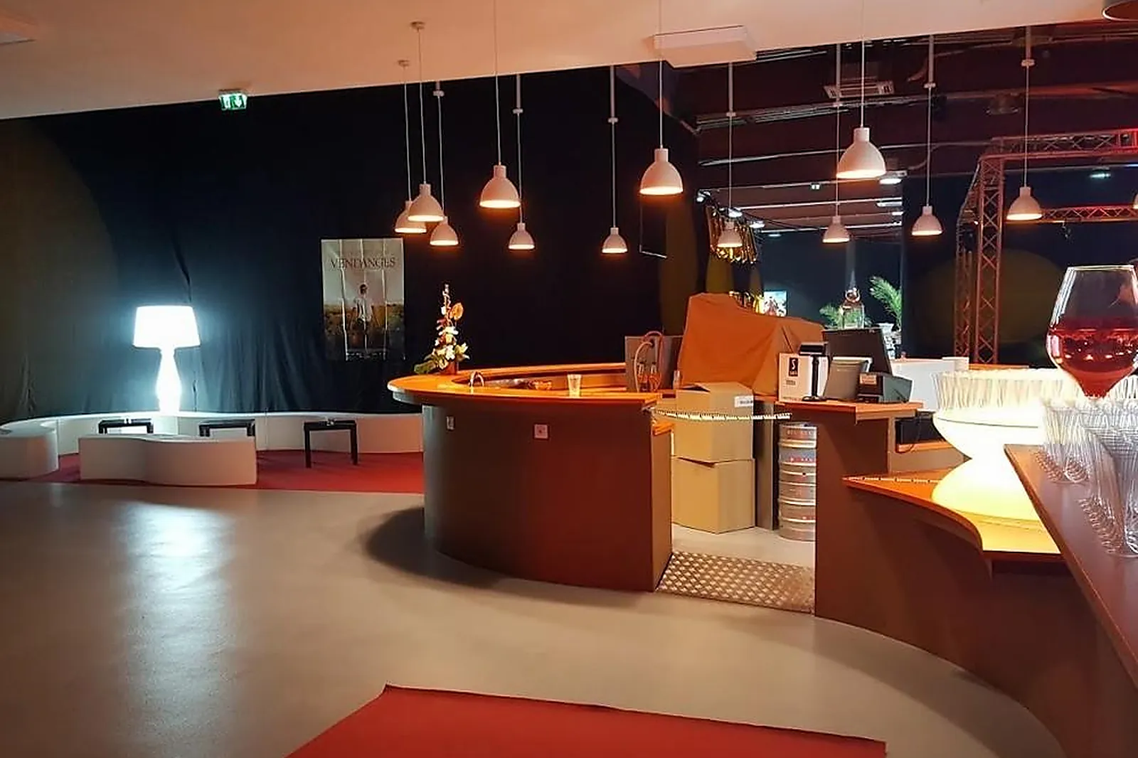 Lieux événementiels, LL&RSQUO;ESPACE 111